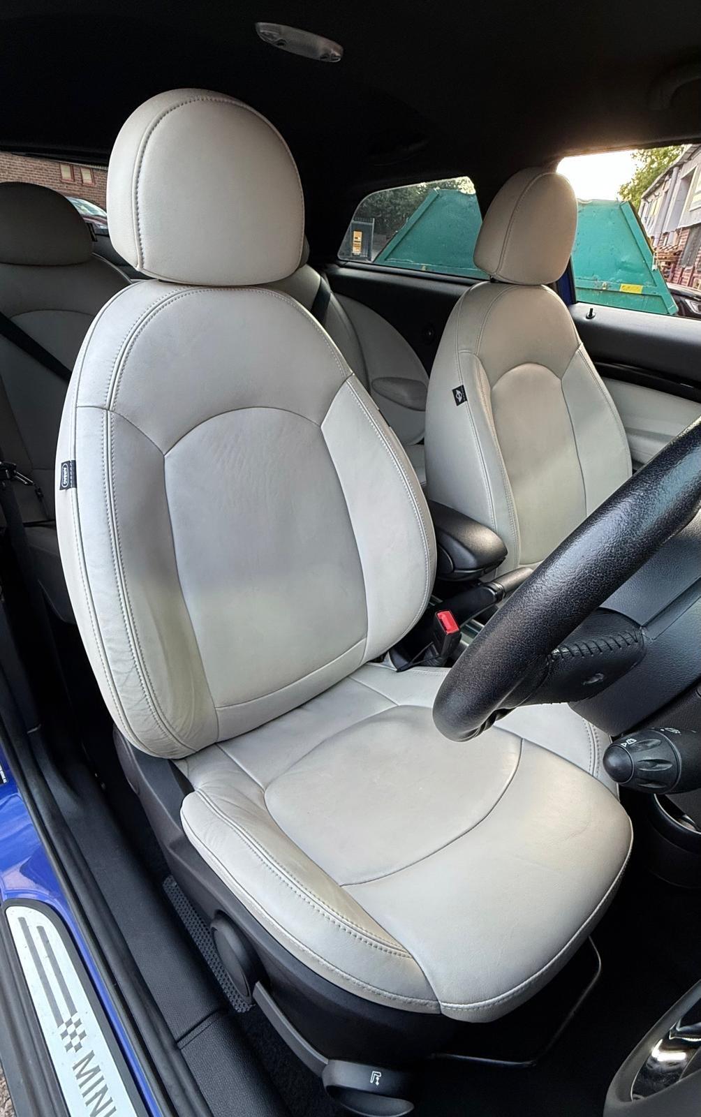 Mini Paceman view 33