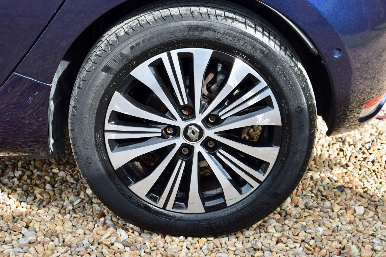 Renault Zoe view 20