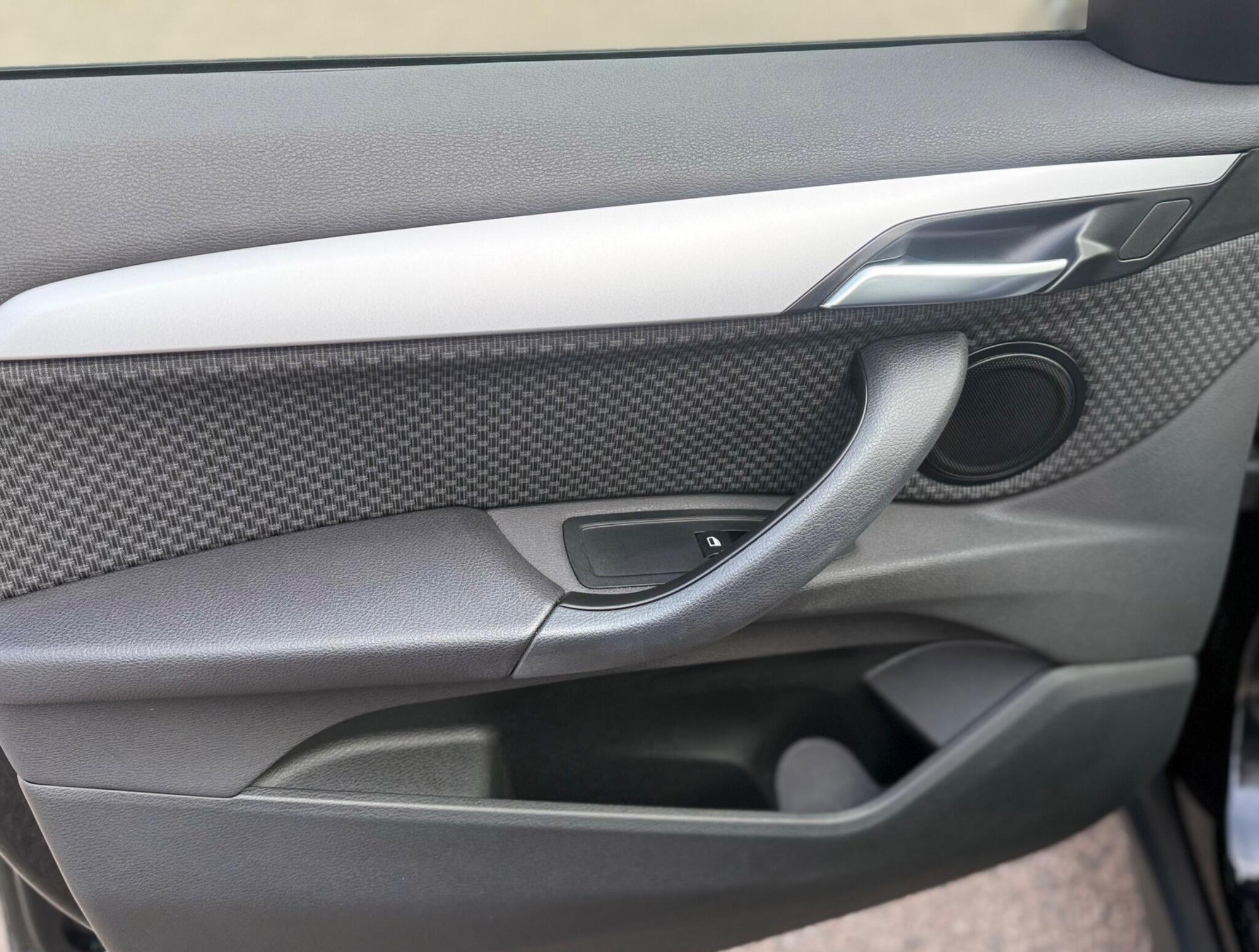 BMW X1 view 18