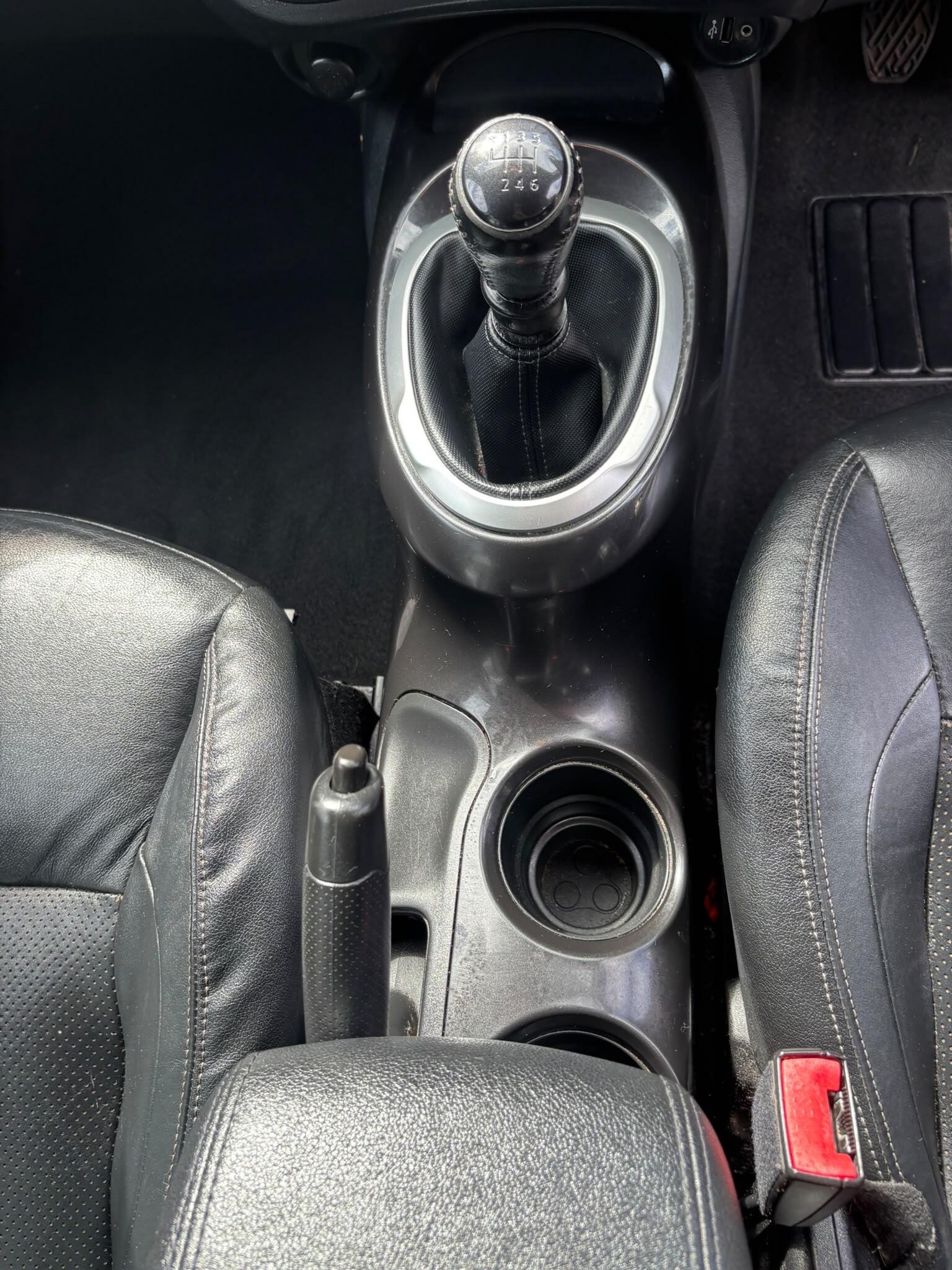 Nissan Juke view 22