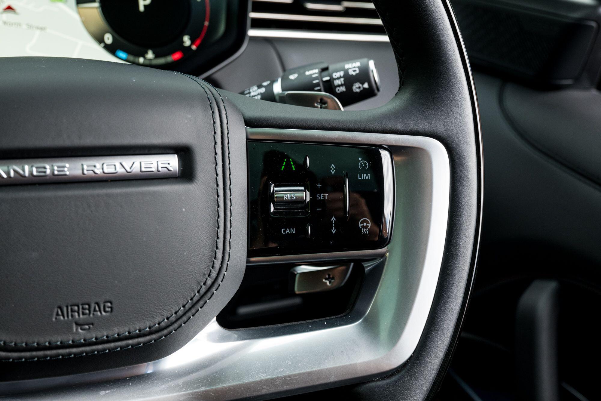 Land Rover Range Rover view 43