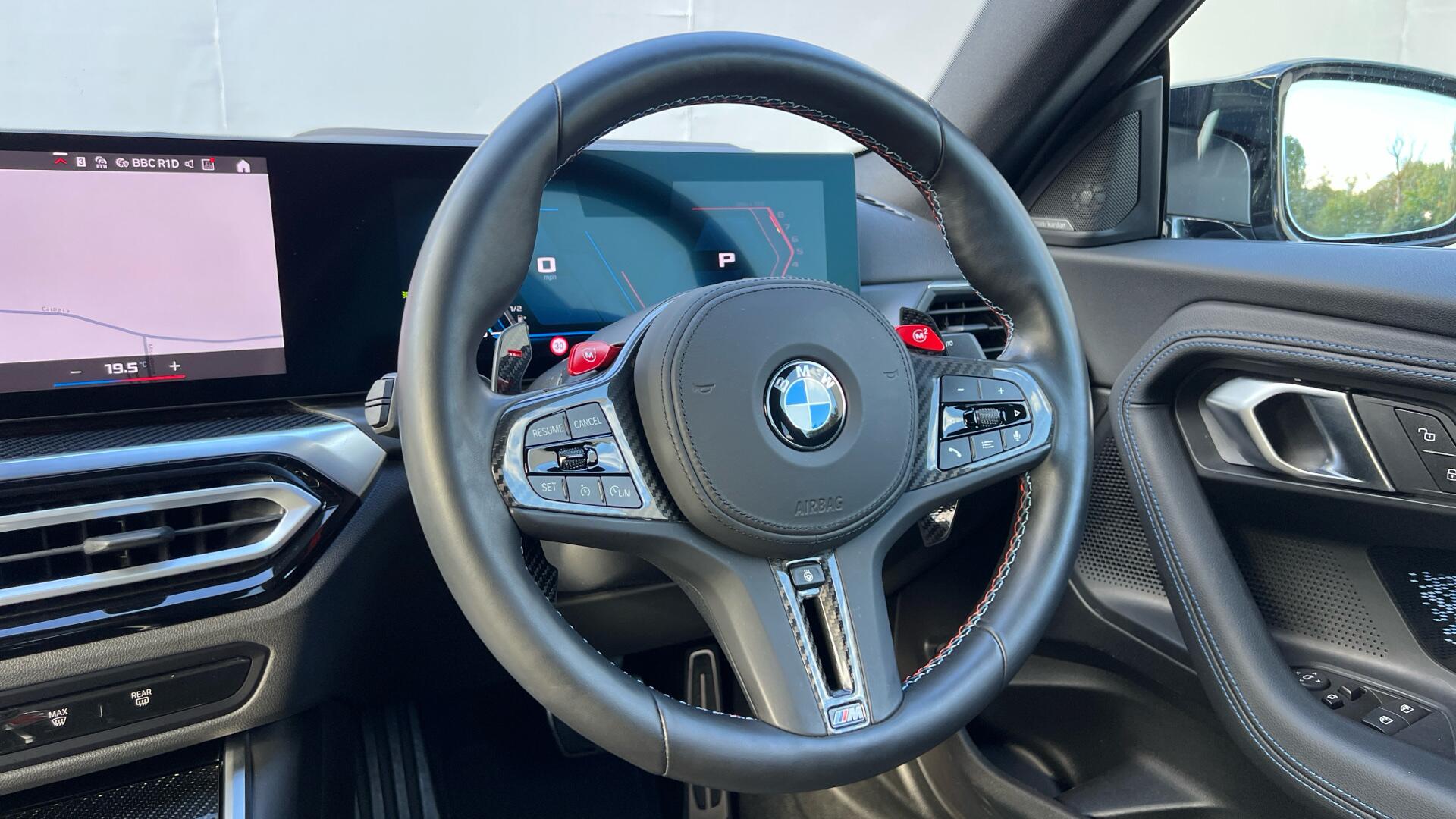 BMW M2 view 32