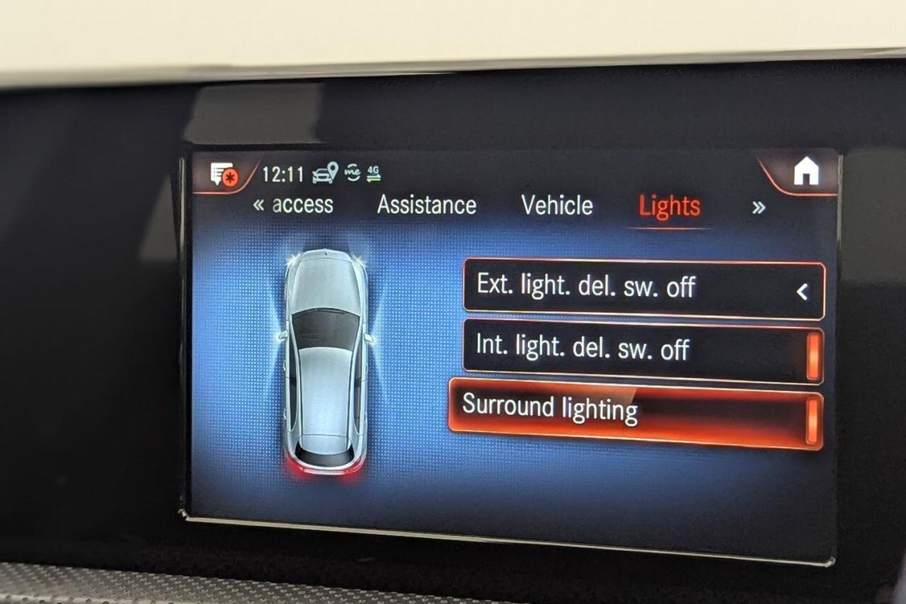 Mercedes-Benz A-Class view 32
