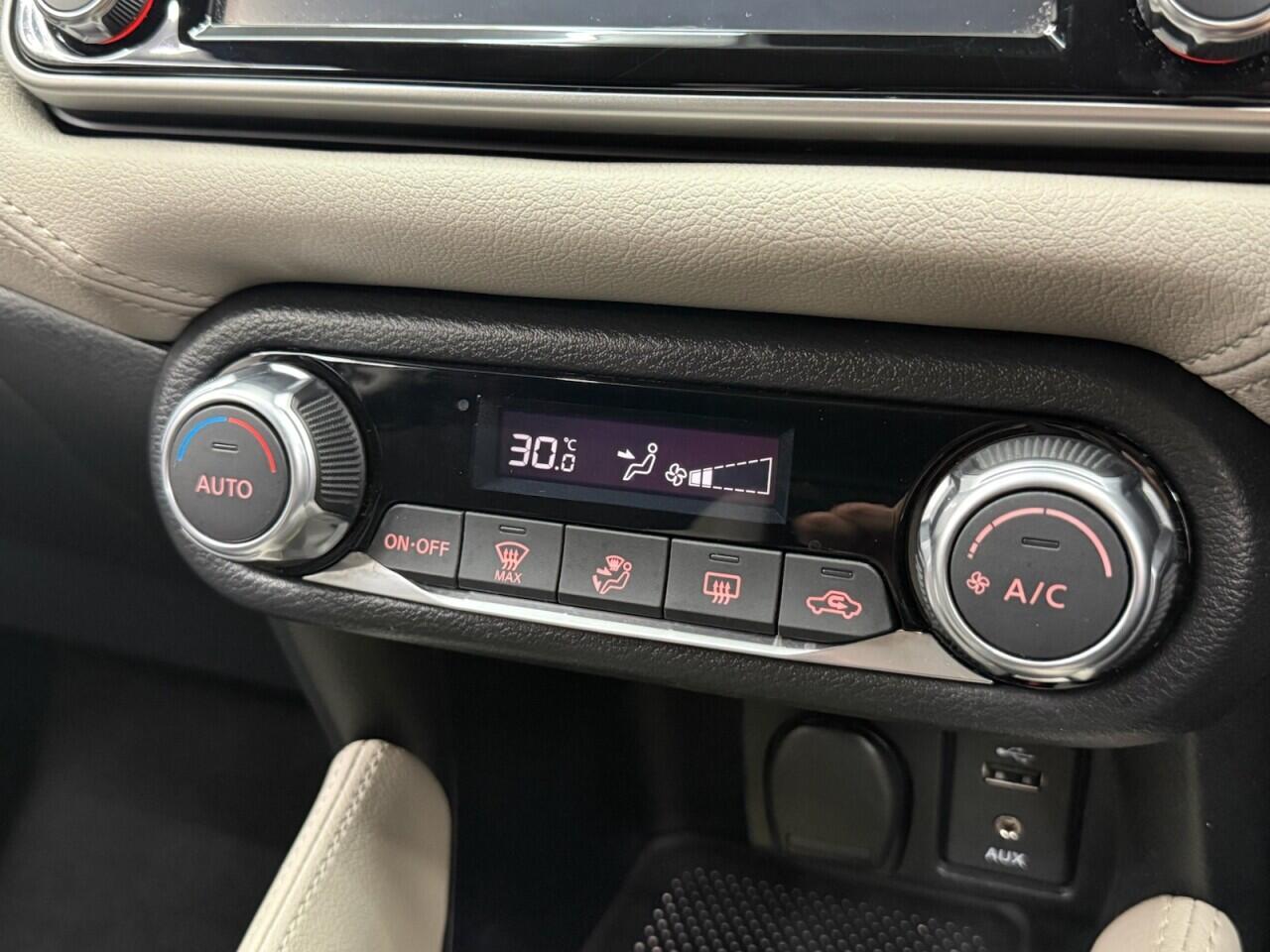 Nissan Micra view 20
