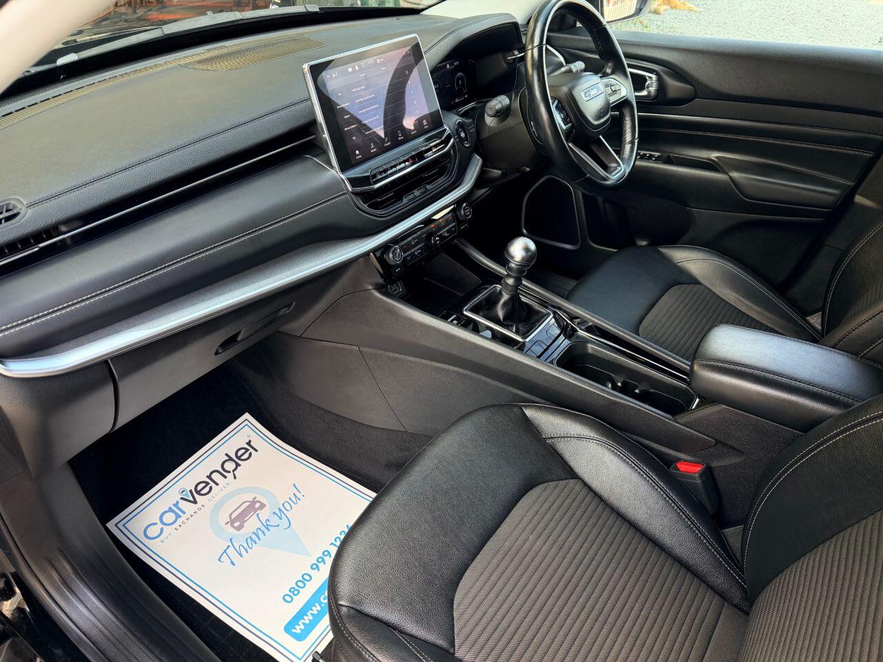 Jeep Compass view 24