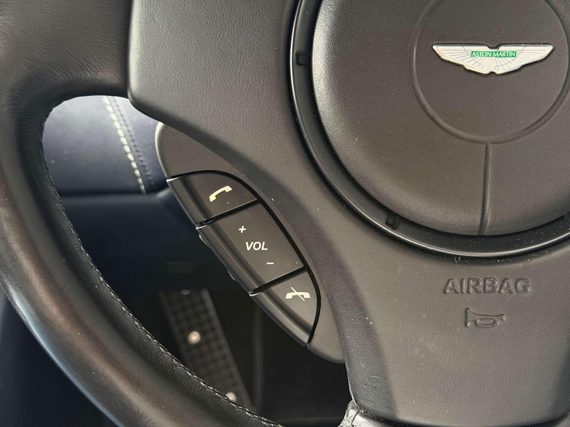 Aston Martin Rapide view 31