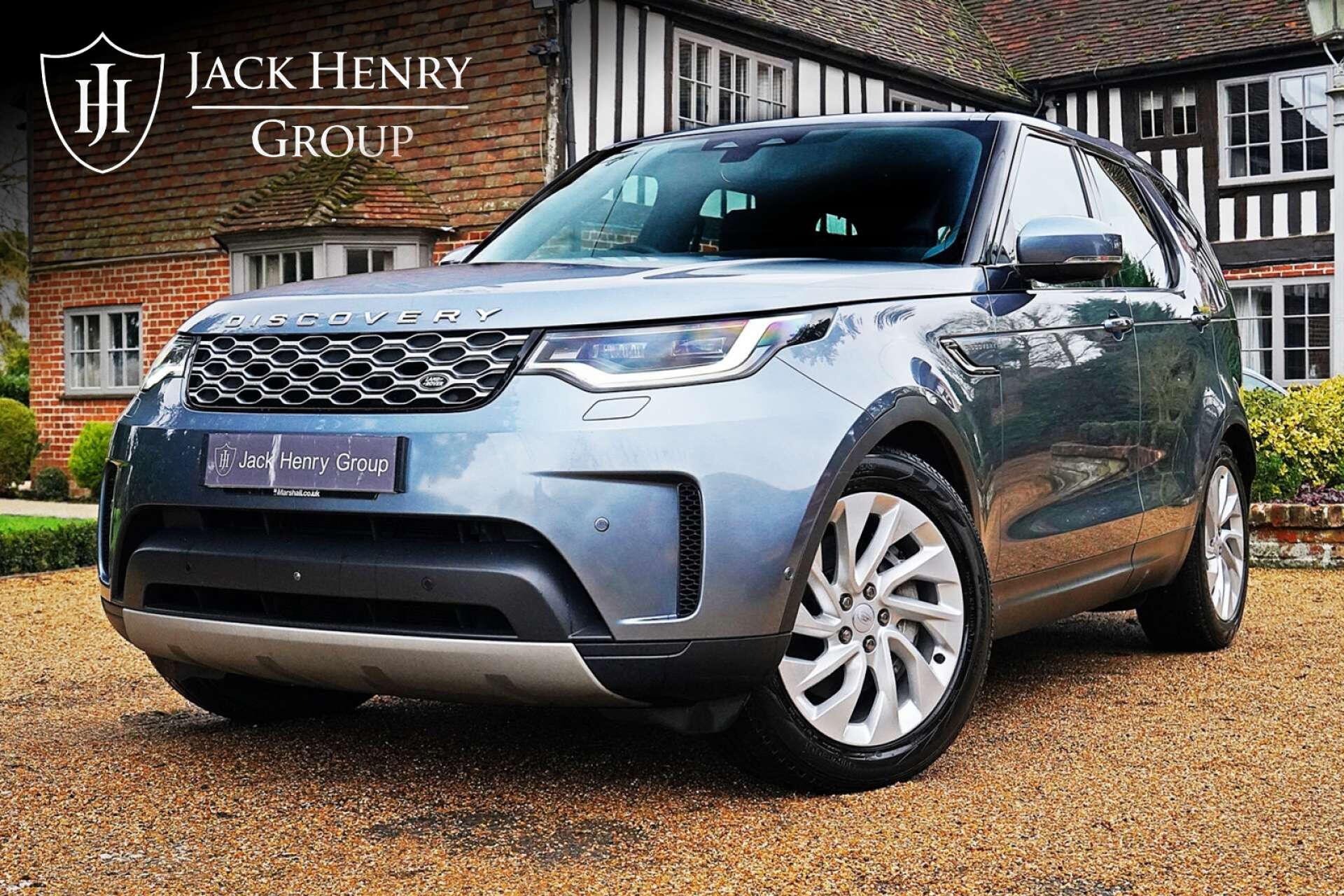 2022 Land Rover Discovery in Blue for sale