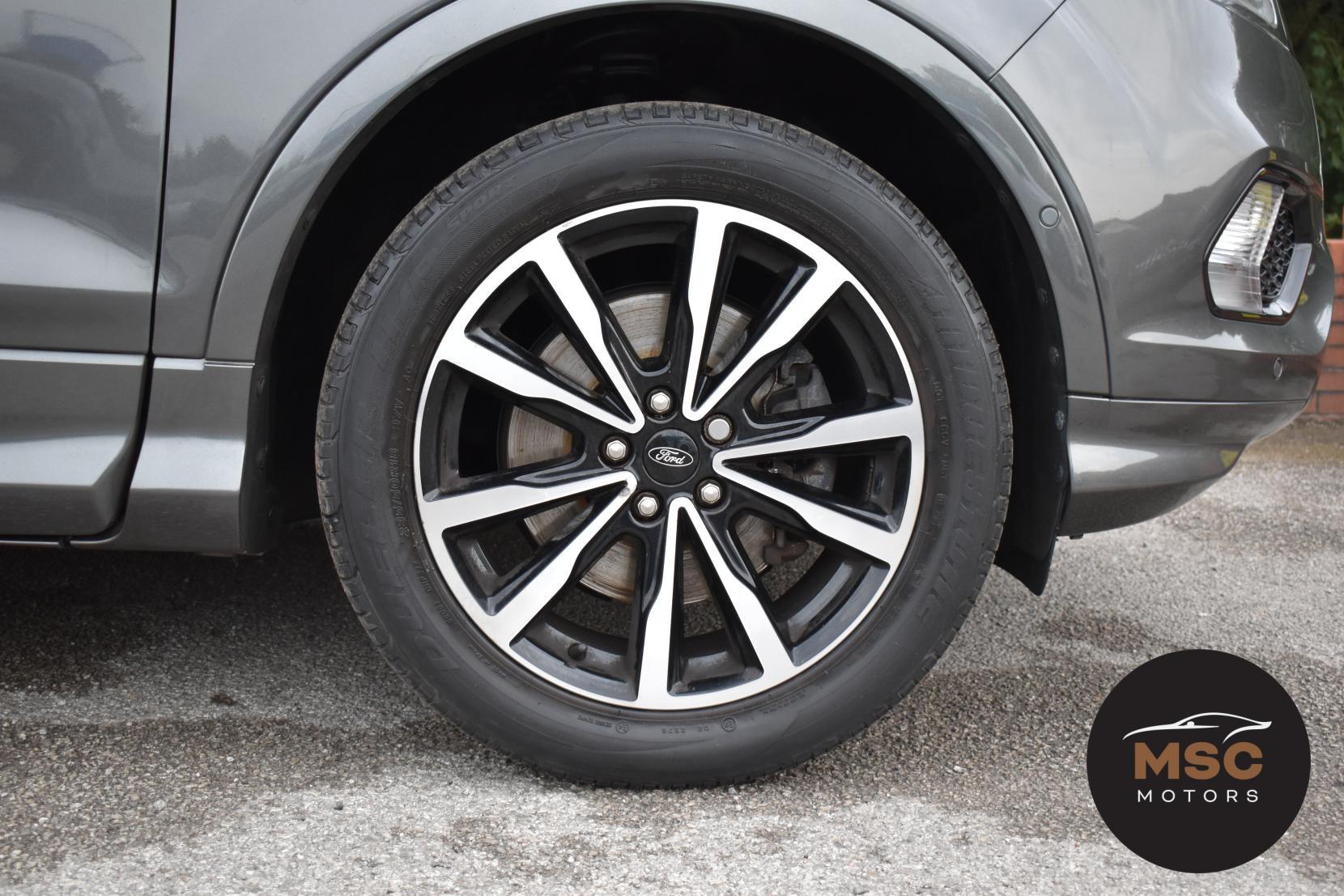 Ford Kuga view 25