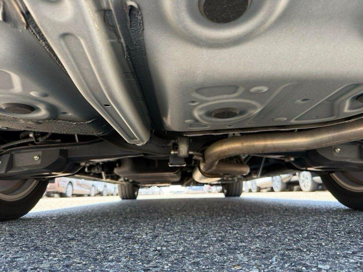 Toyota Vellfire view 24
