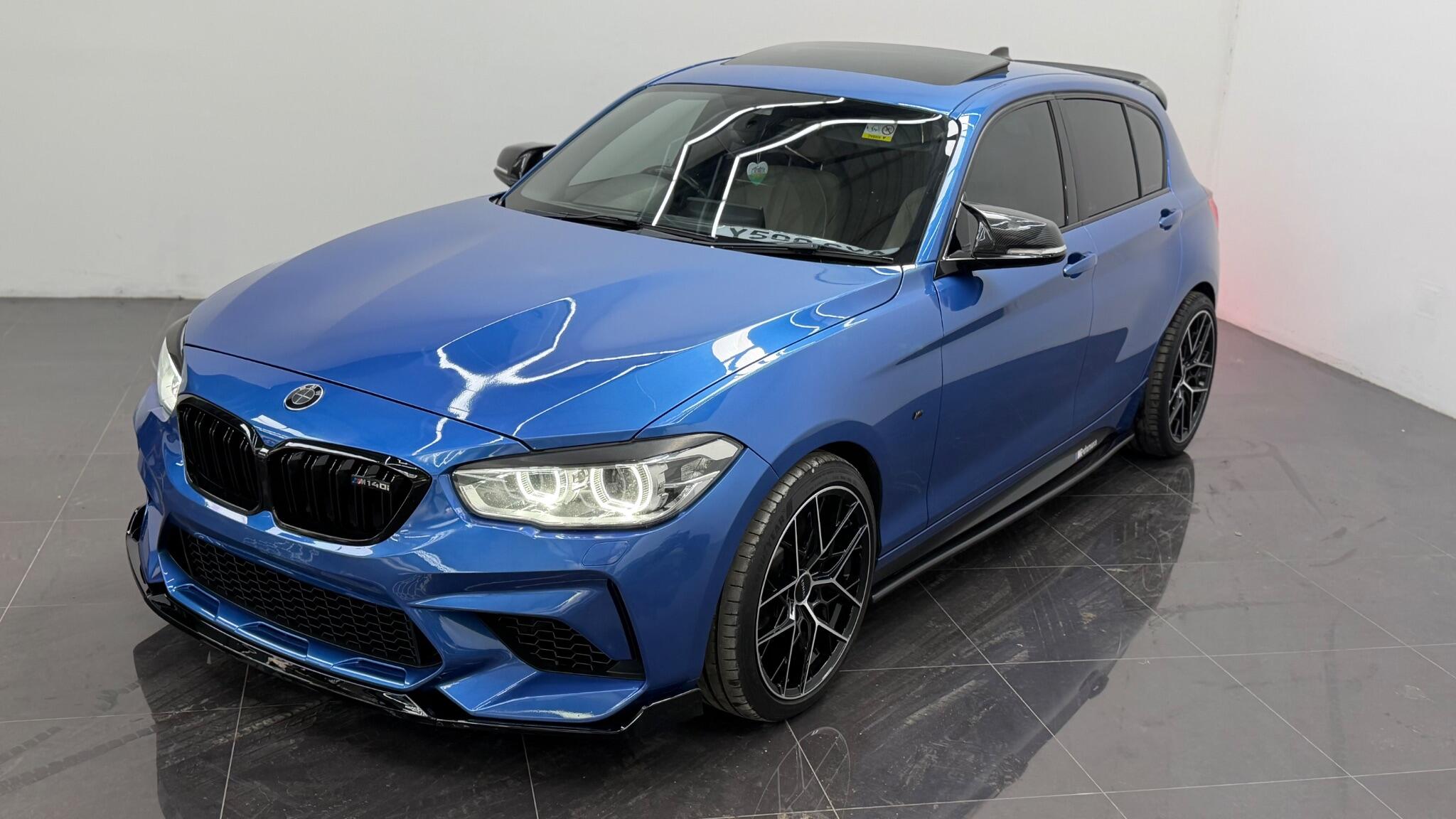 BMW 1 Series view 35