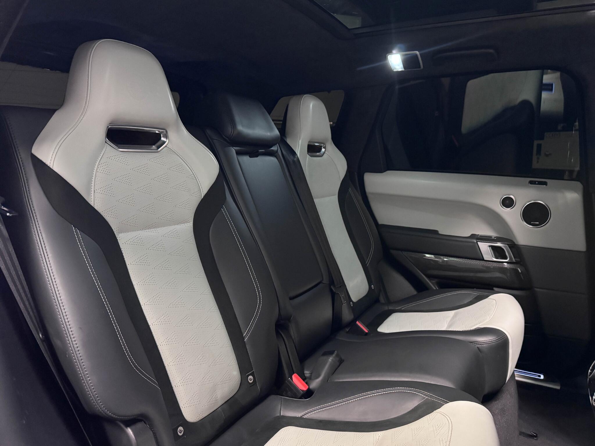 Land Rover Range Rover Sport view 36