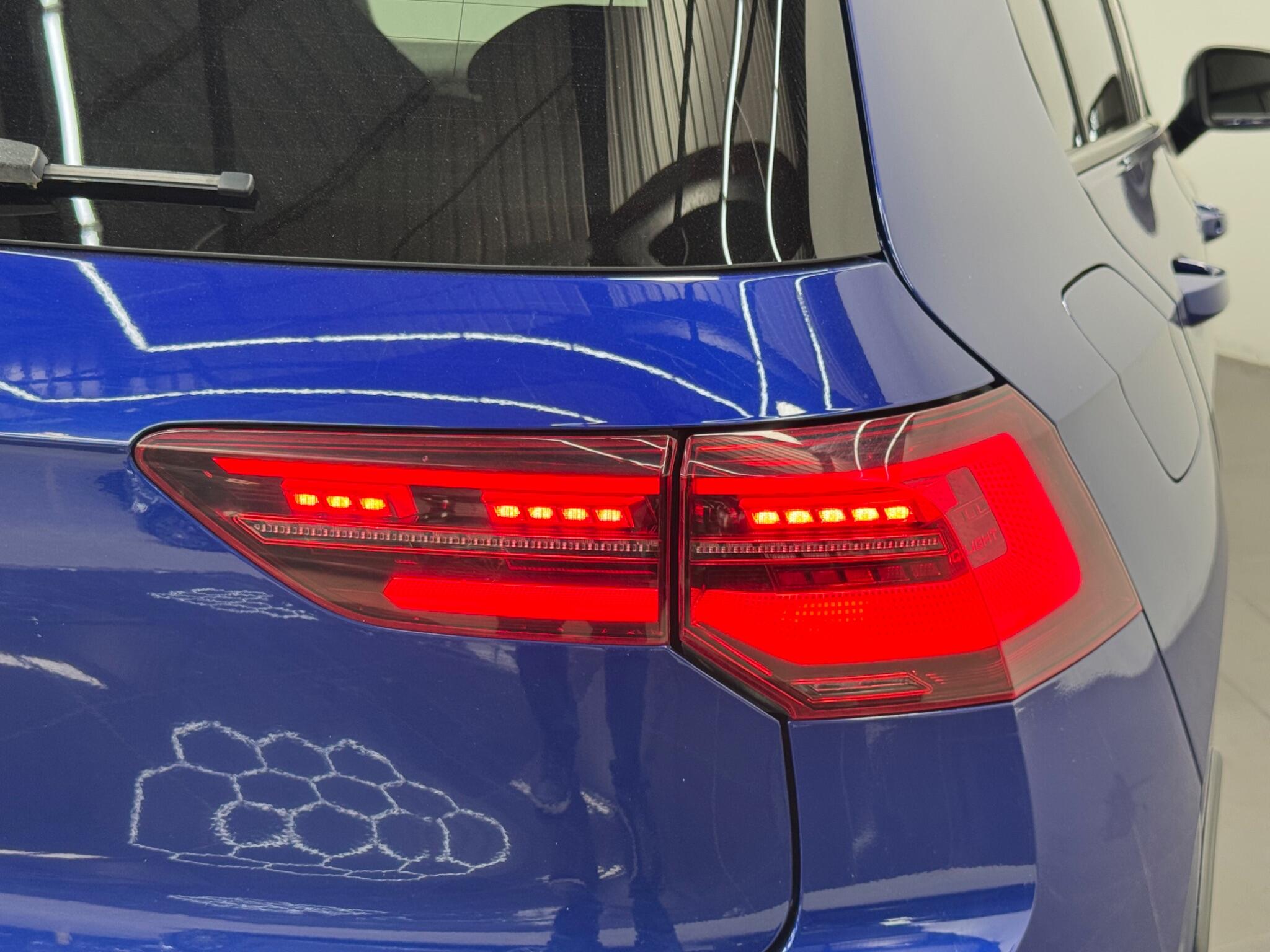 Volkswagen Golf view 33