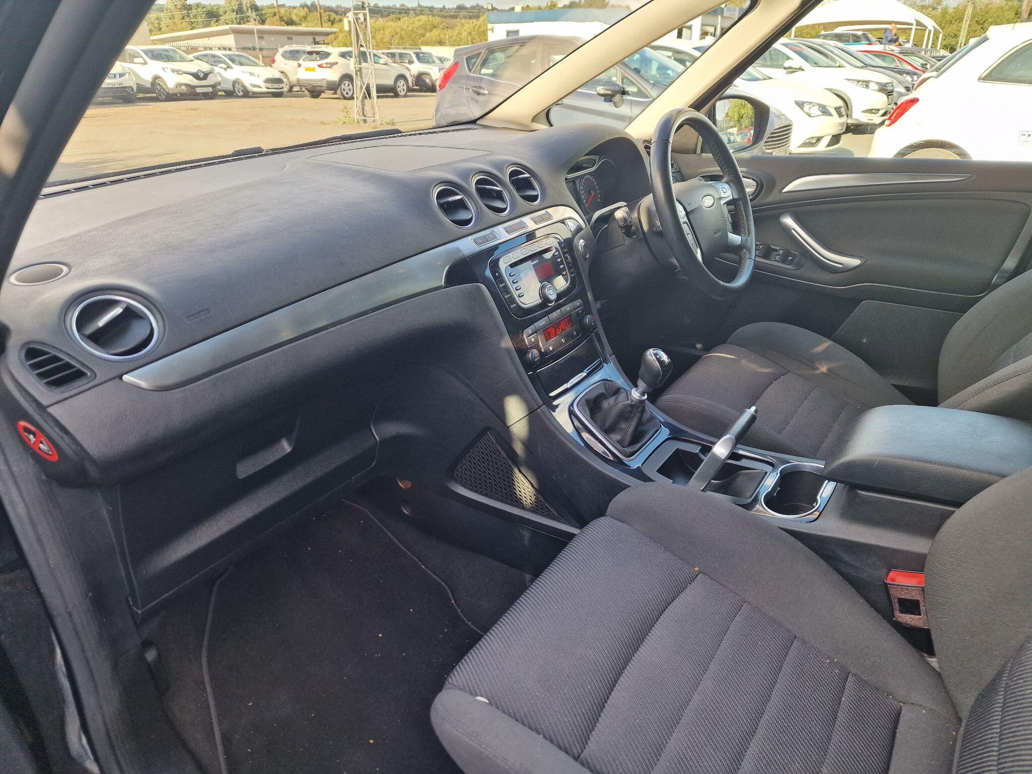 Ford S-Max view 51