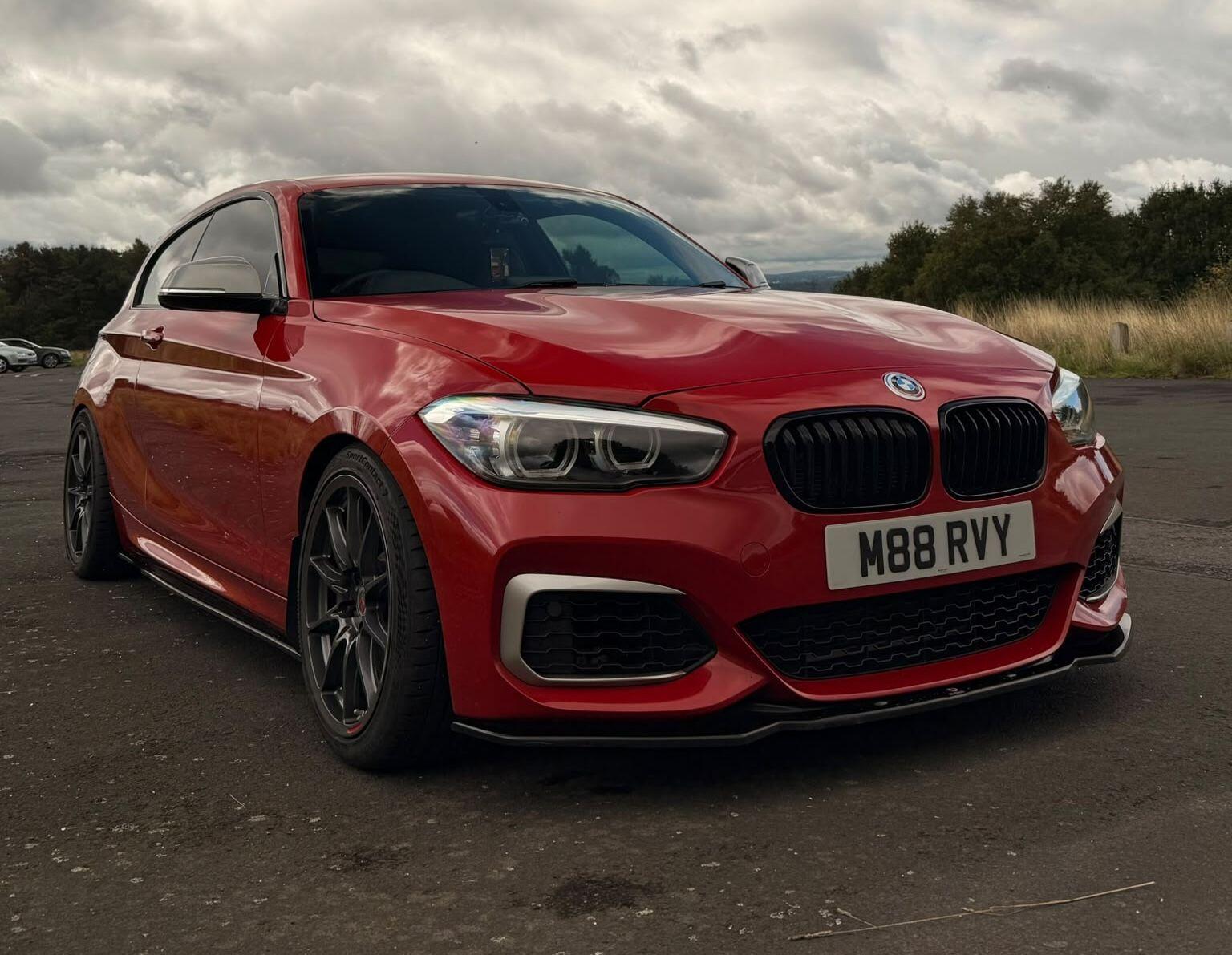 BMW 1 Series view 3