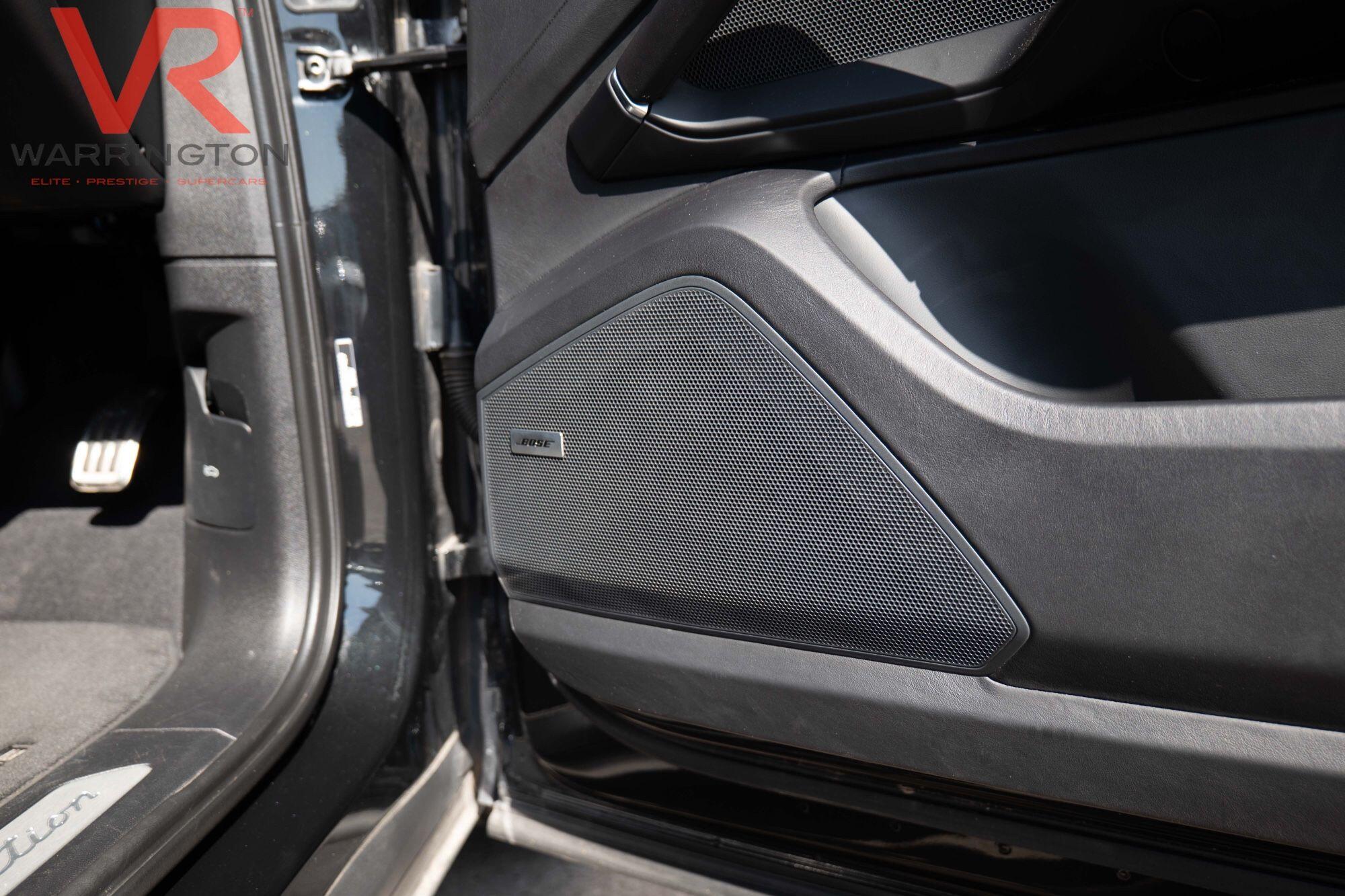 Porsche Cayenne view 21