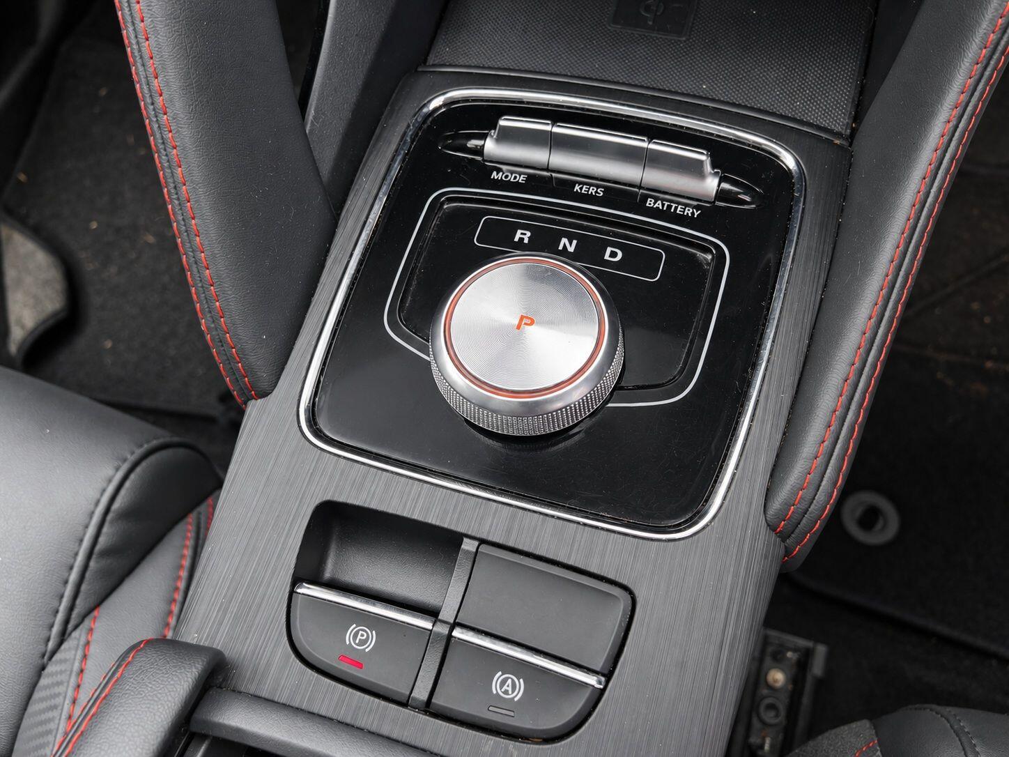 MG ZS view 23