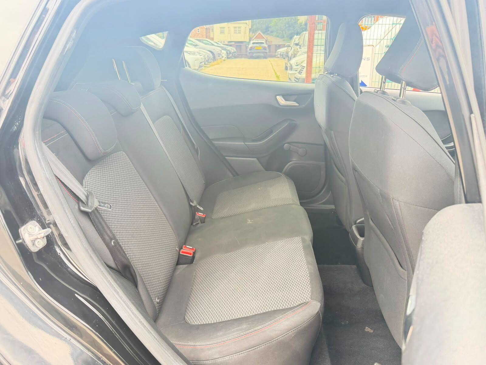 Ford Fiesta view 10