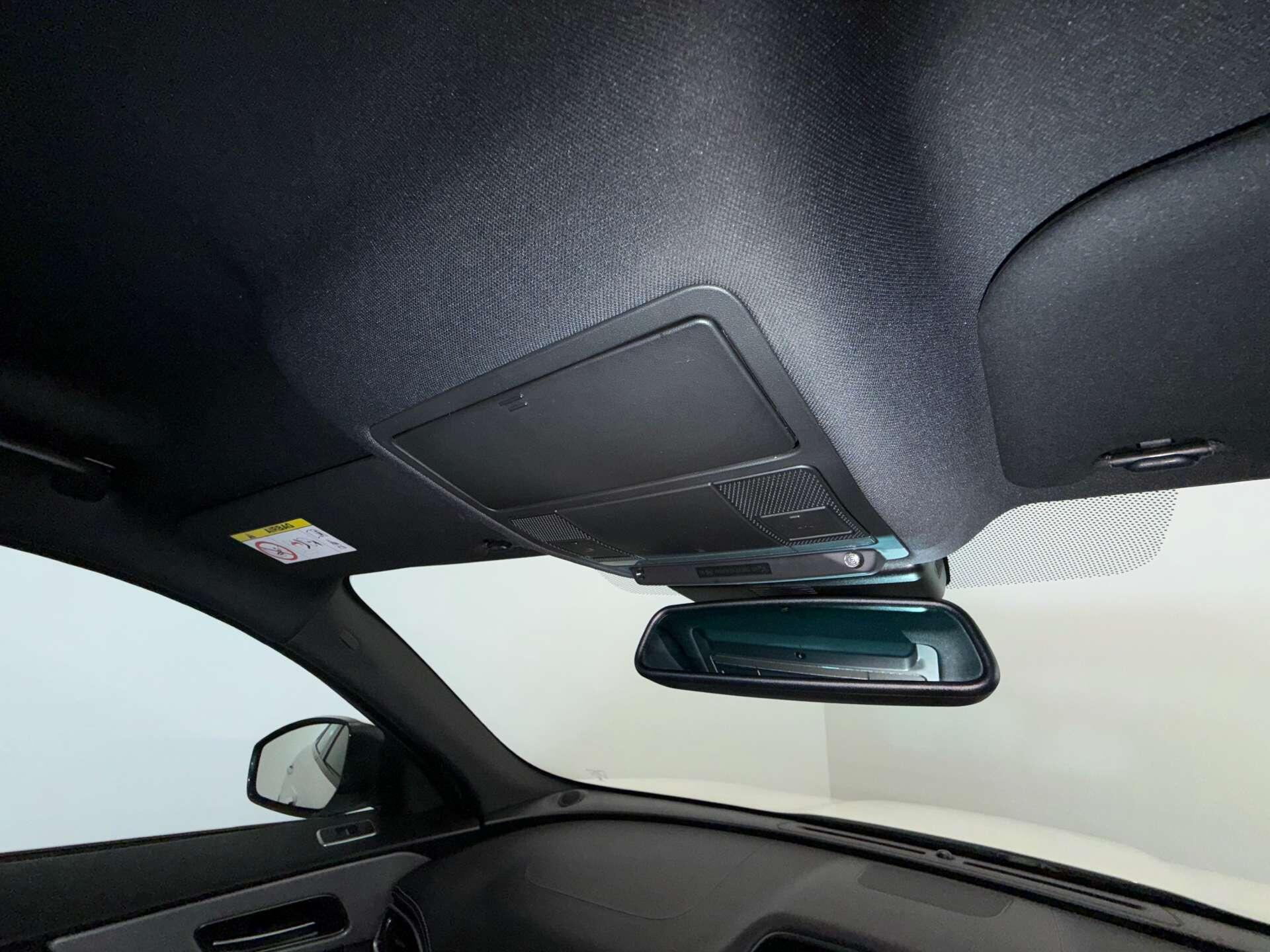 Jaguar F-Pace view 53