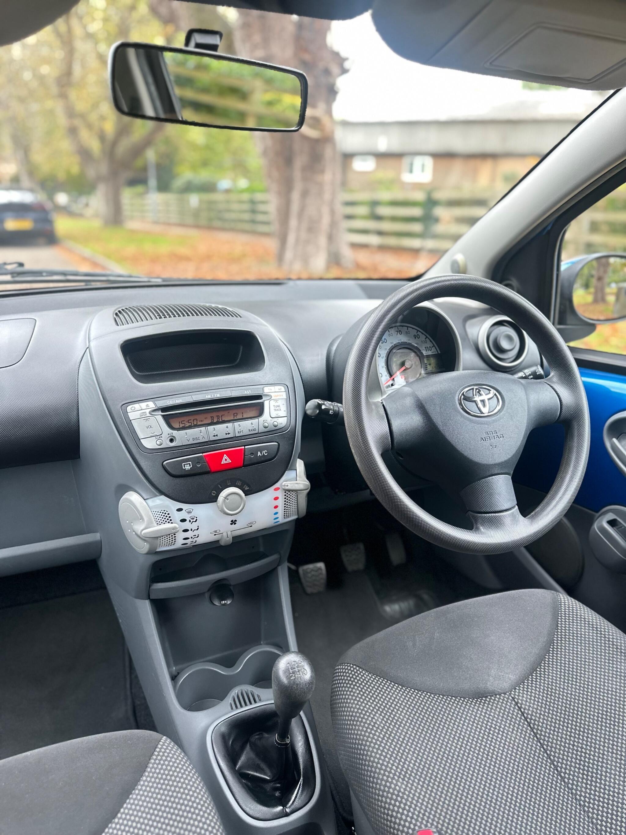 2010 Toyota AYGO image 20