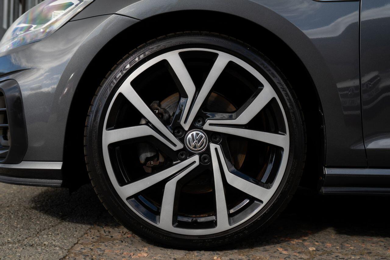Volkswagen Golf view 36