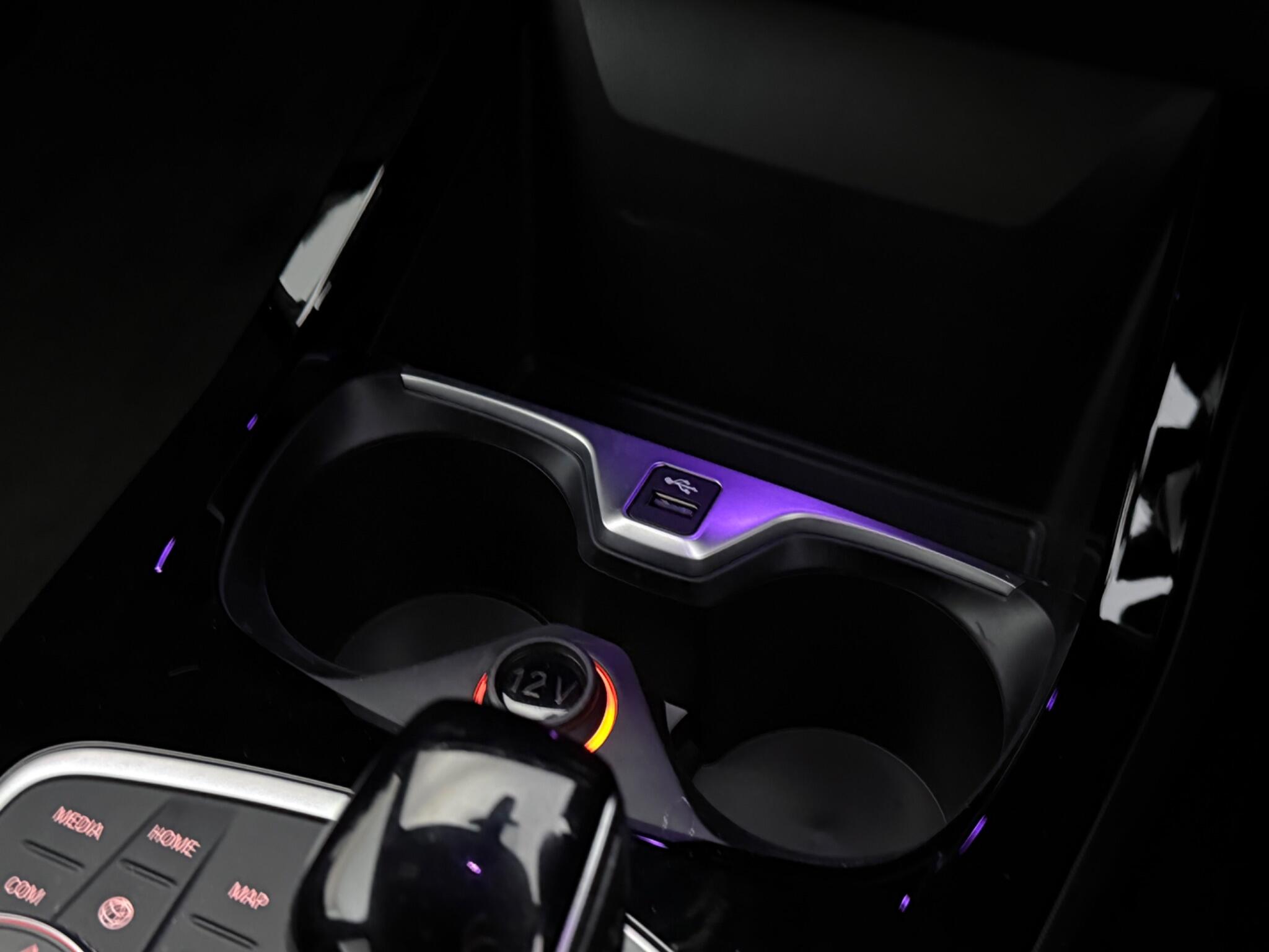 BMW 2 Series view 24
