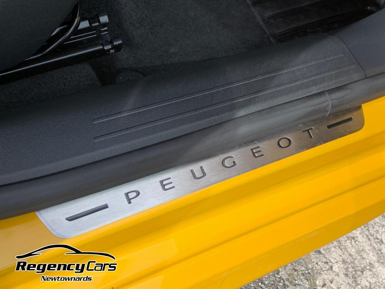 Peugeot 208 view 40