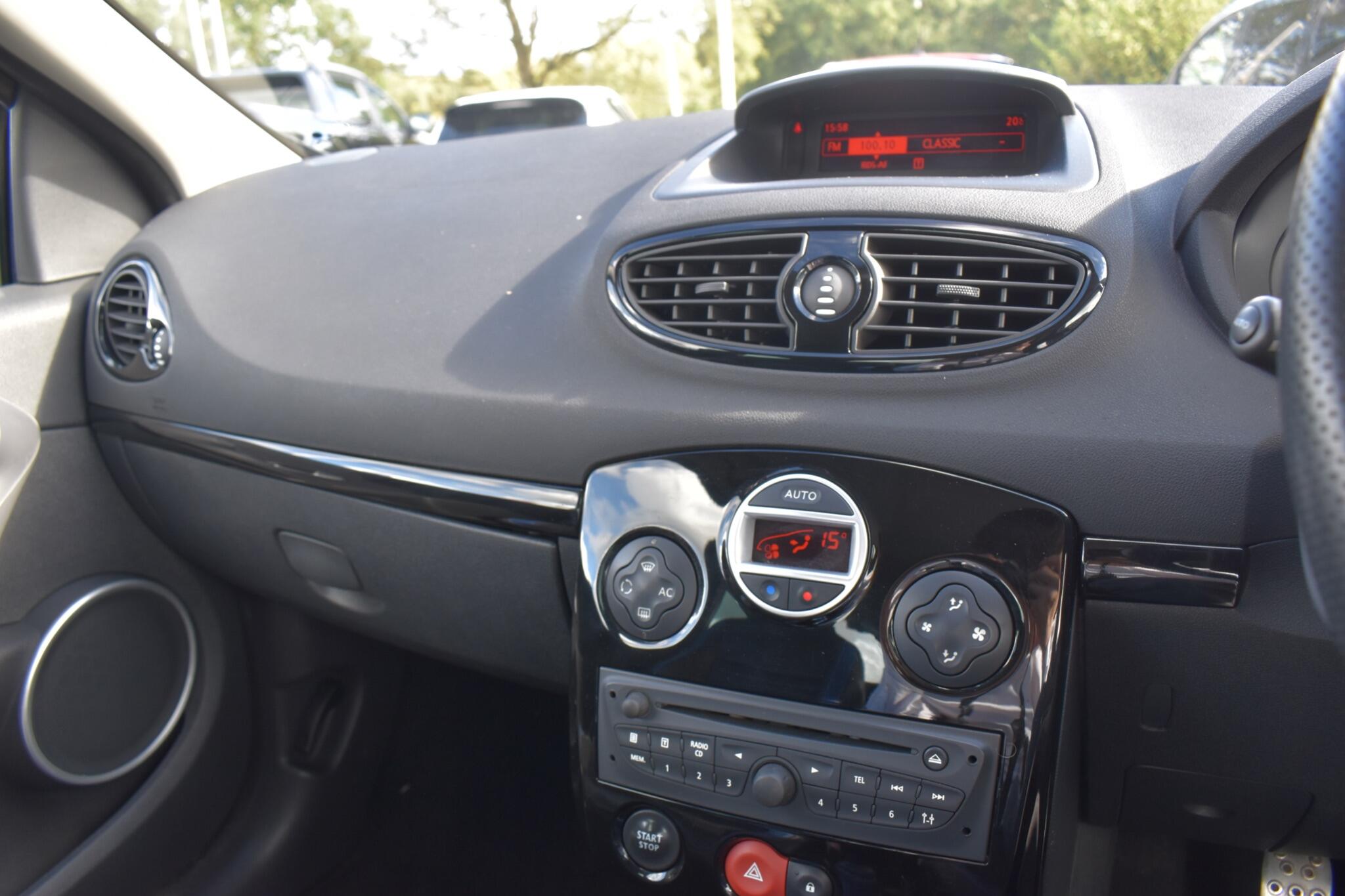 Clio - 2.0 Gordini Euro 5 3dr - Image 20