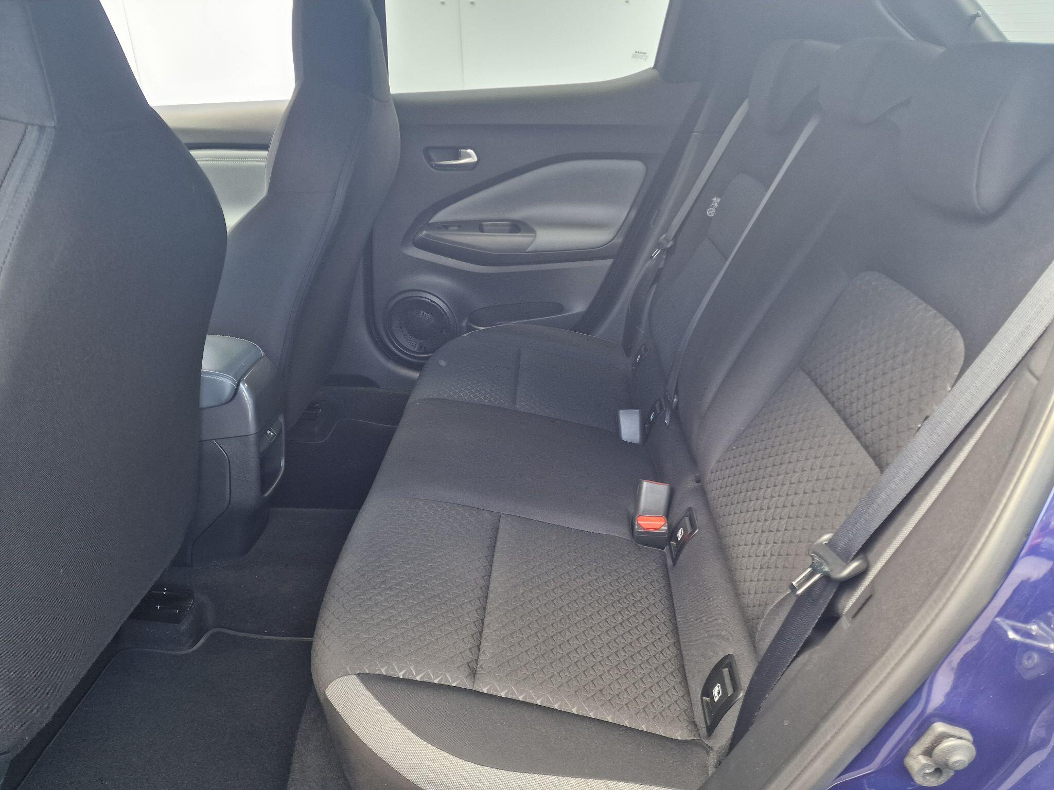 Nissan Juke view 43