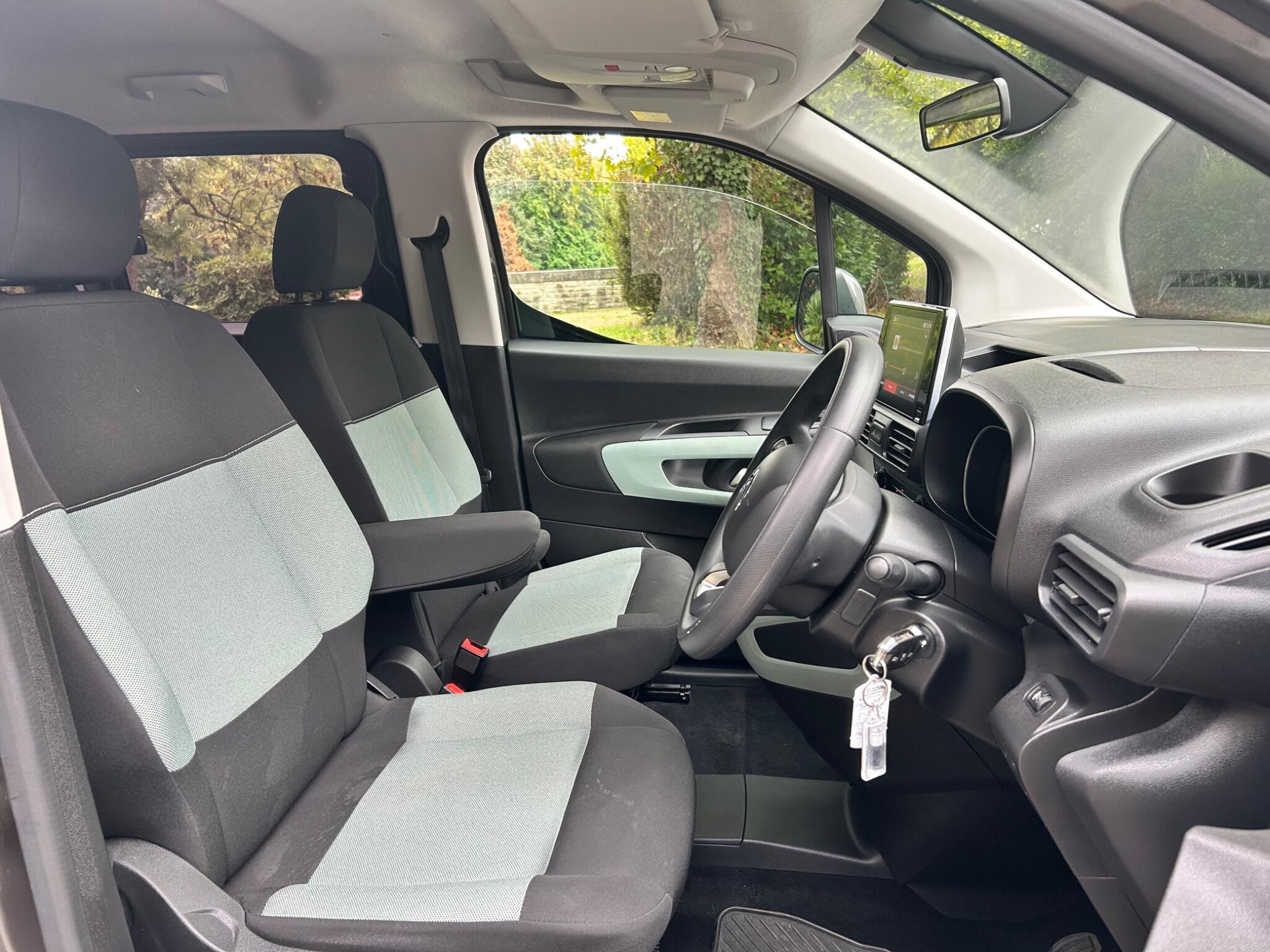 Citroen Berlingo view 4
