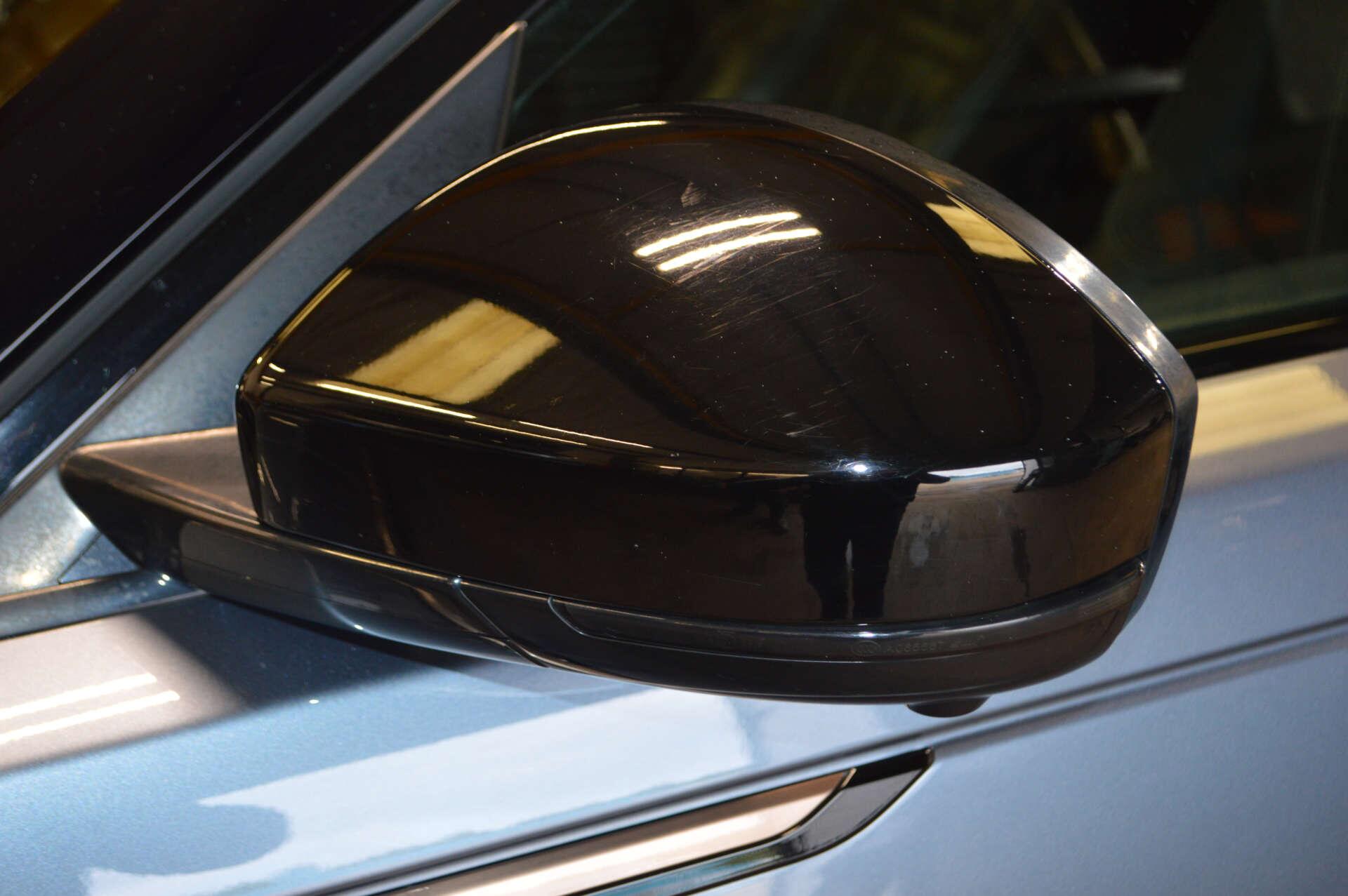 Land Rover Range Rover Velar view 50