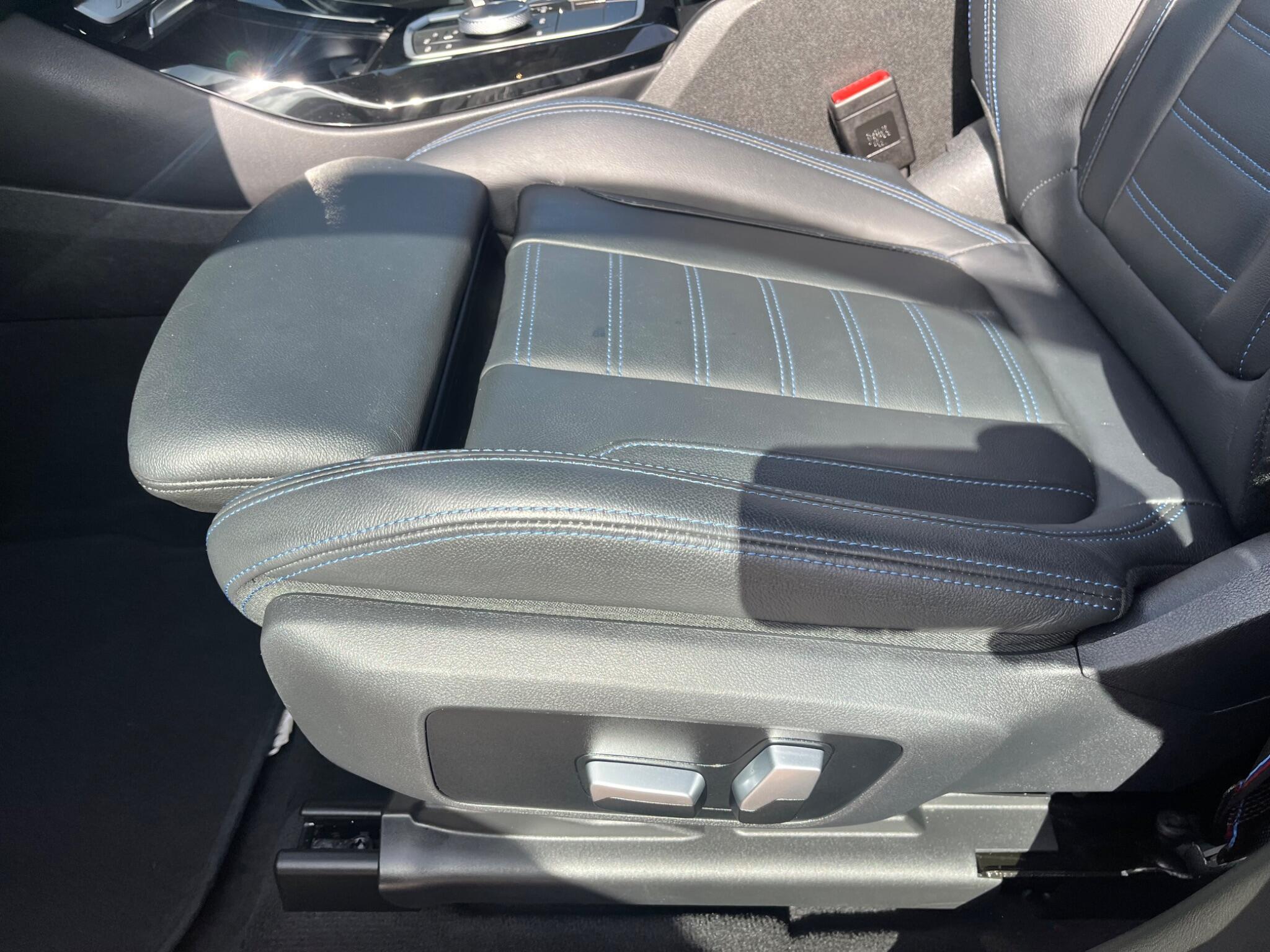 BMW X3 view 25