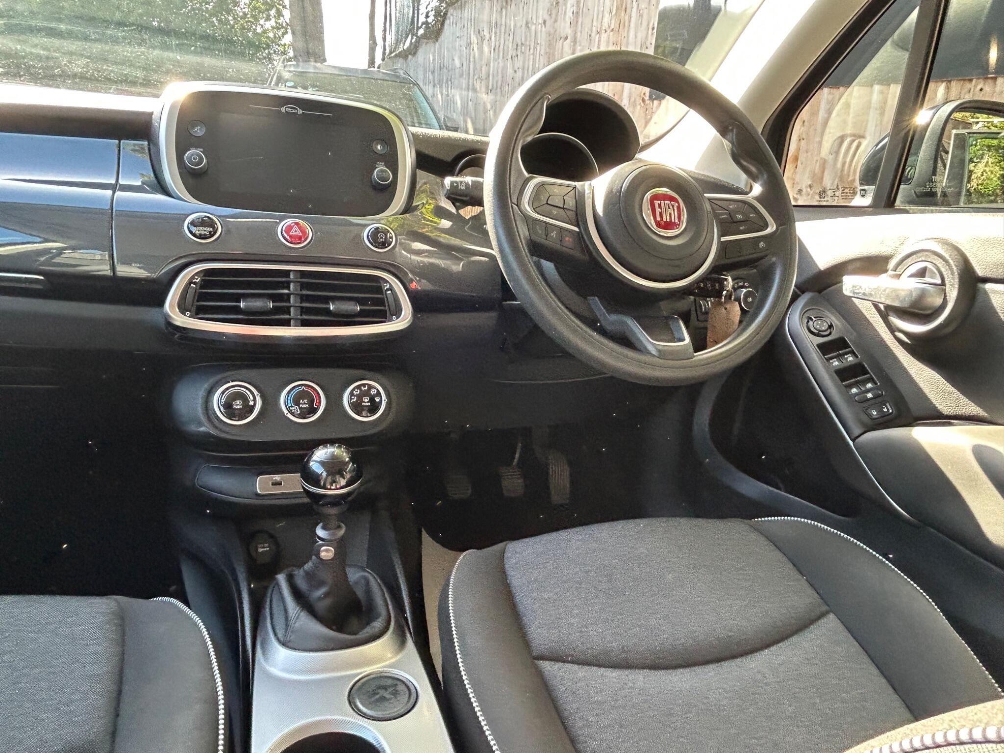 Fiat 500x view 27