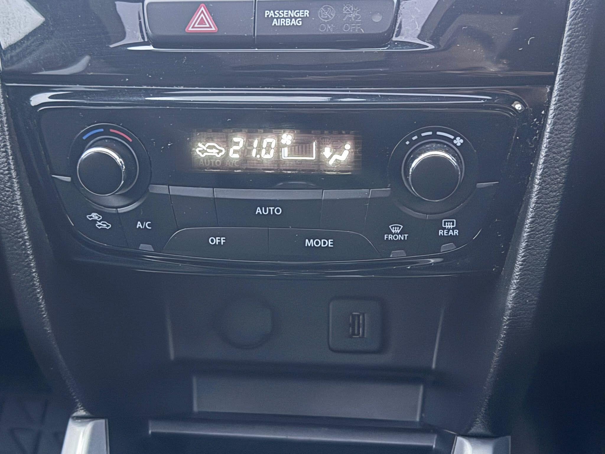 Suzuki Vitara view 30