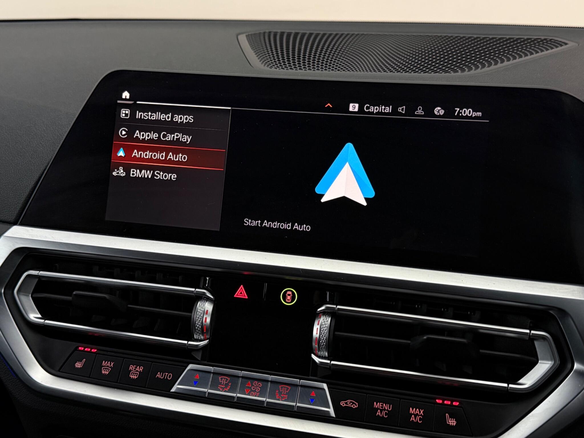 BMW 3 Series view 23