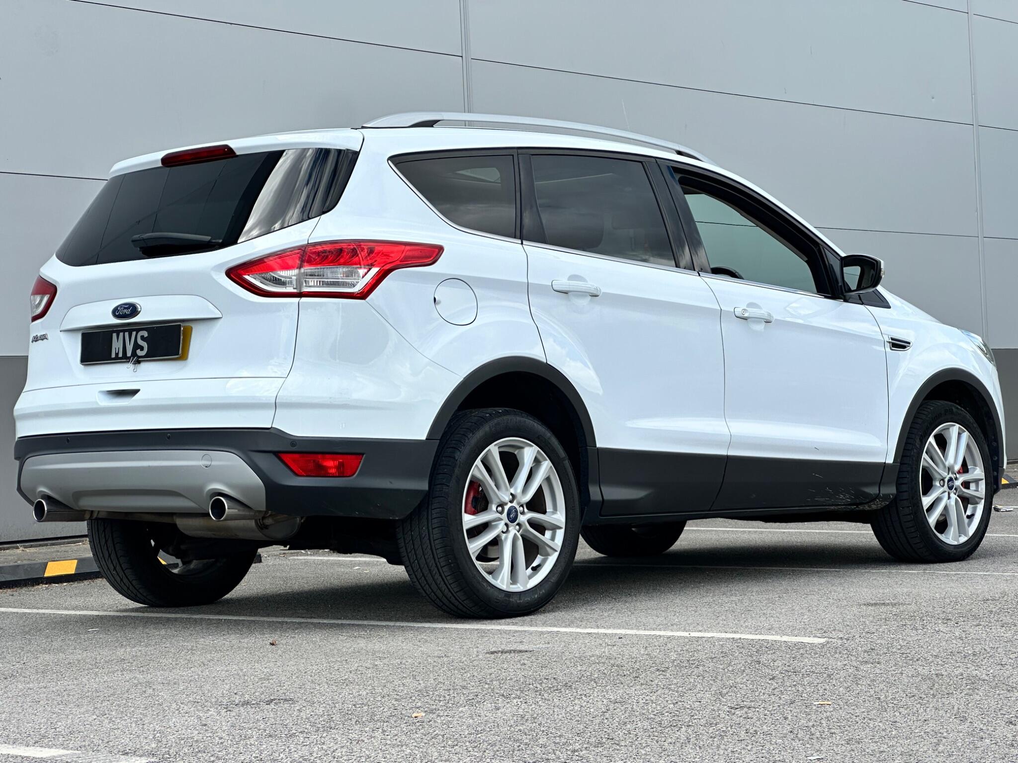 Ford Kuga view 10