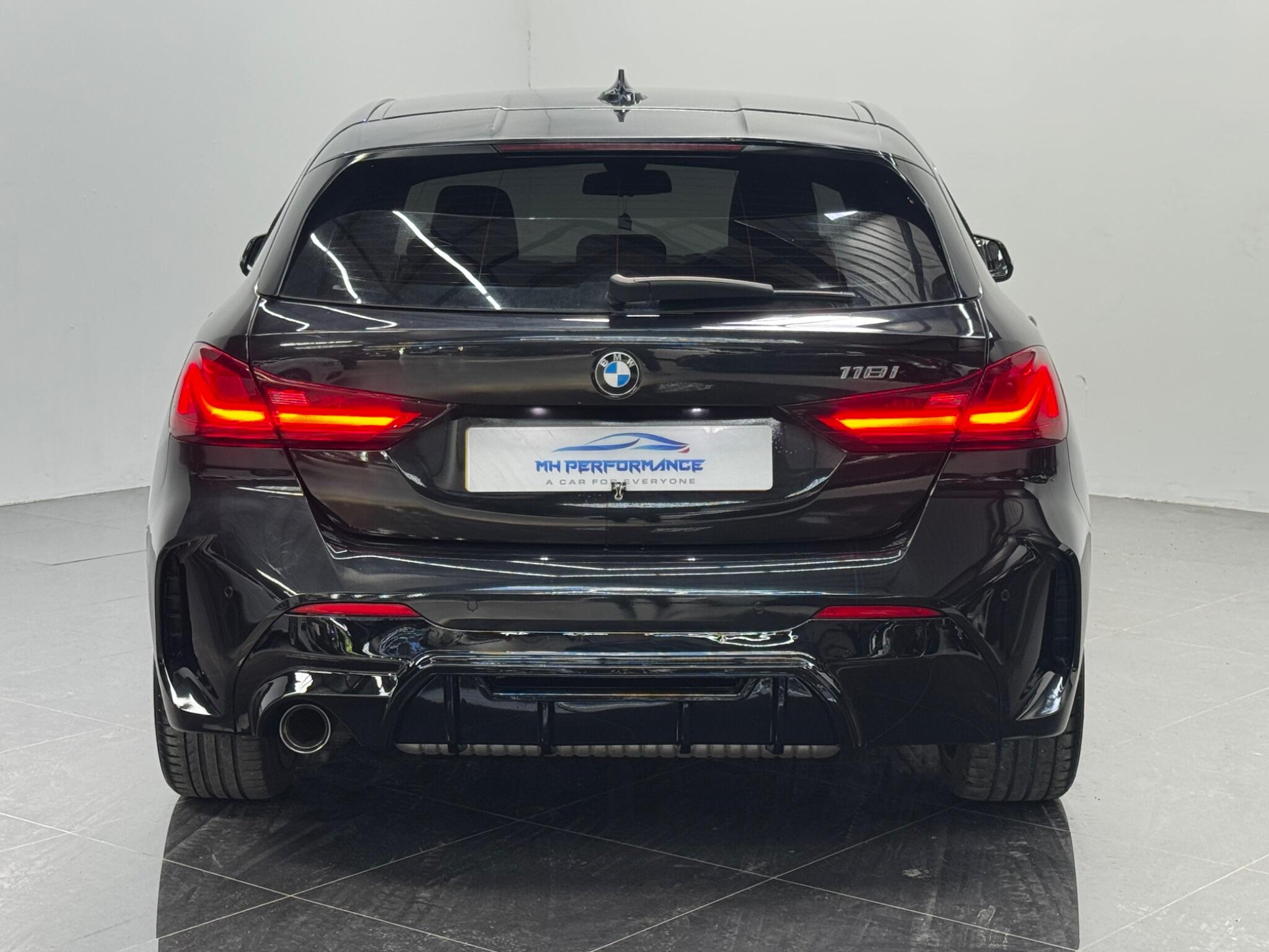 BMW 1 Series view 76