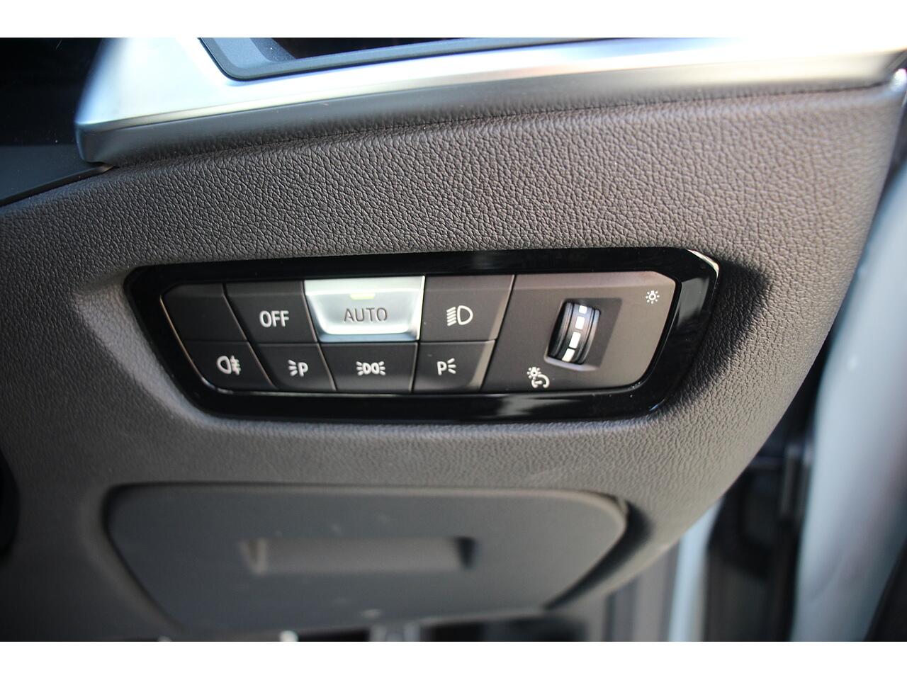 BMW 2 Series view 39