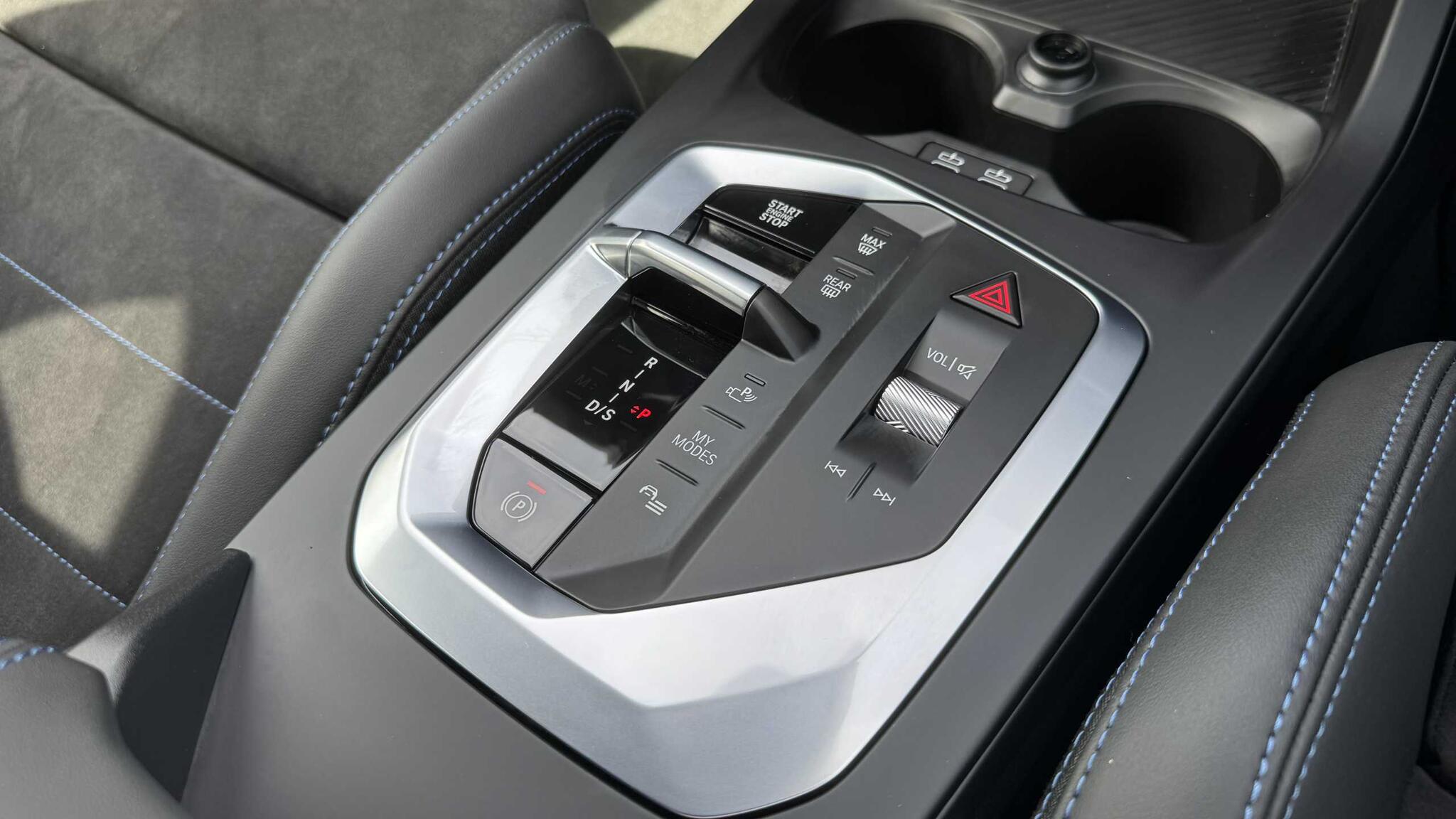 BMW 2 Series view 29