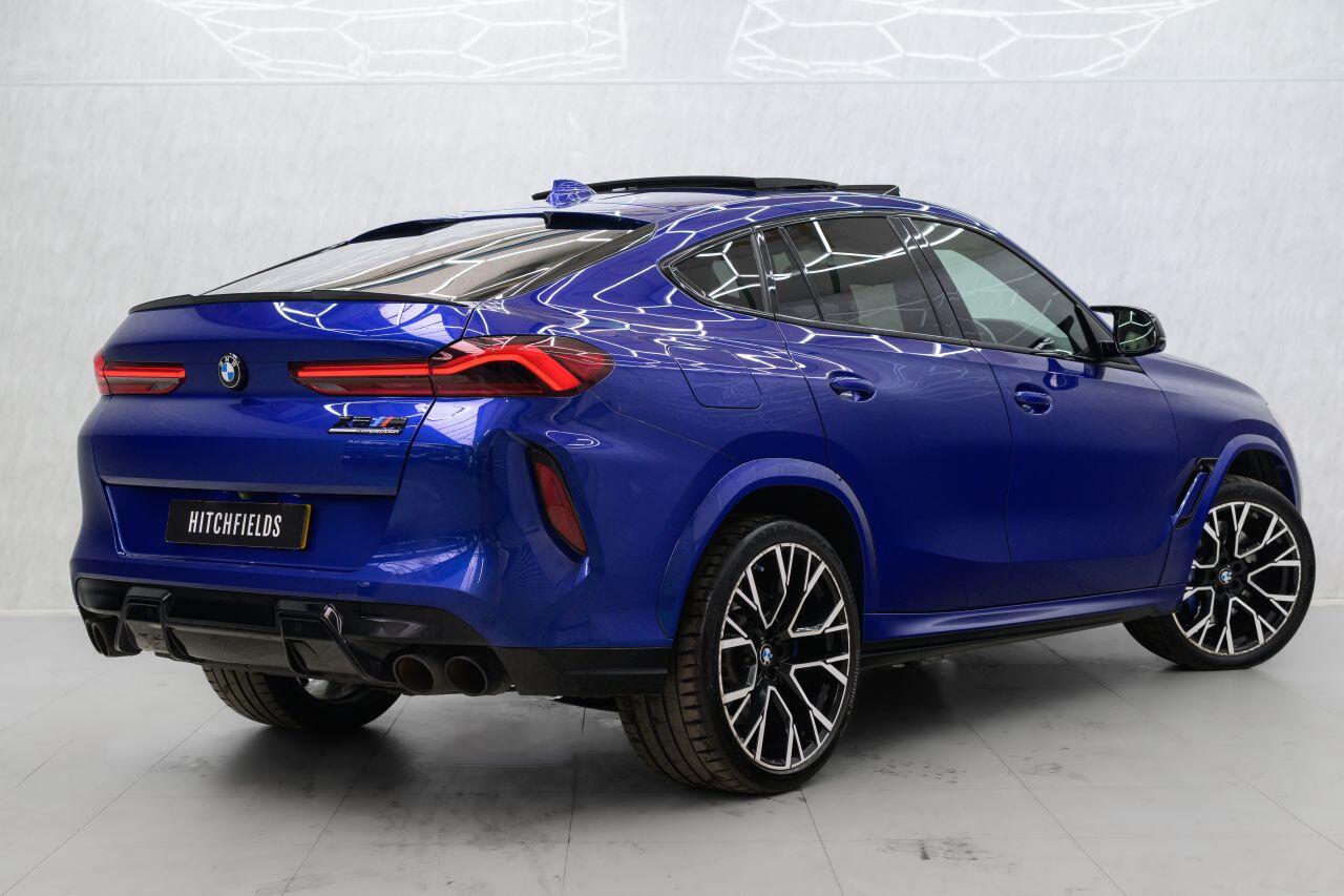 BMW X6 M view 5