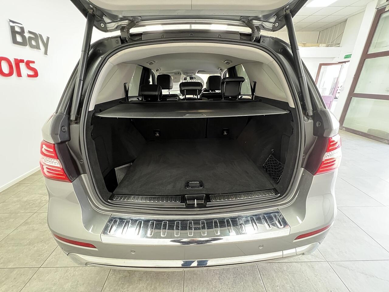 Mercedes-Benz M-Class view 16