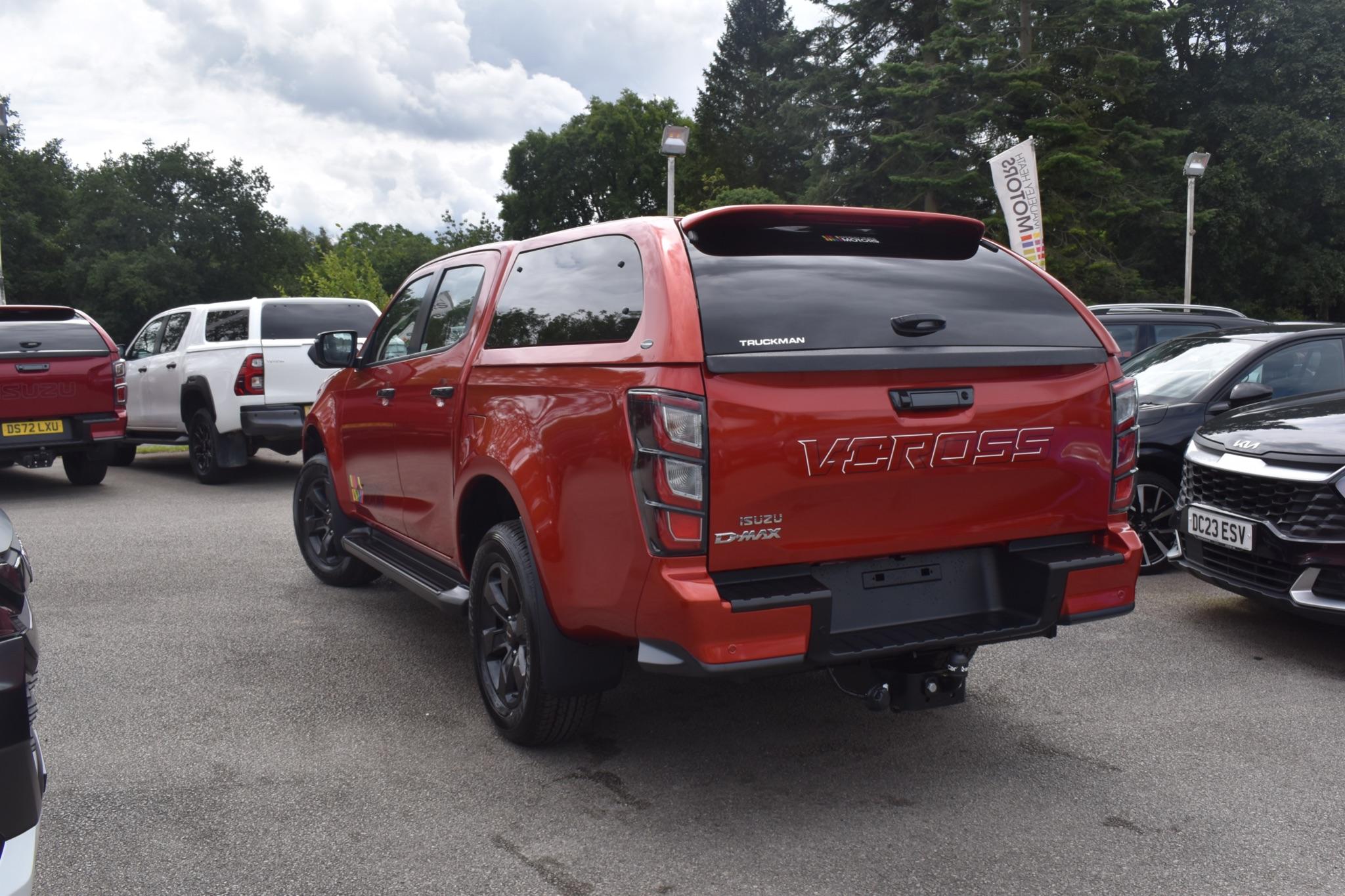 D-Max - 1.9 TD V-Cross Auto 4WD Euro 6 (s/s) 4dr - Image 3