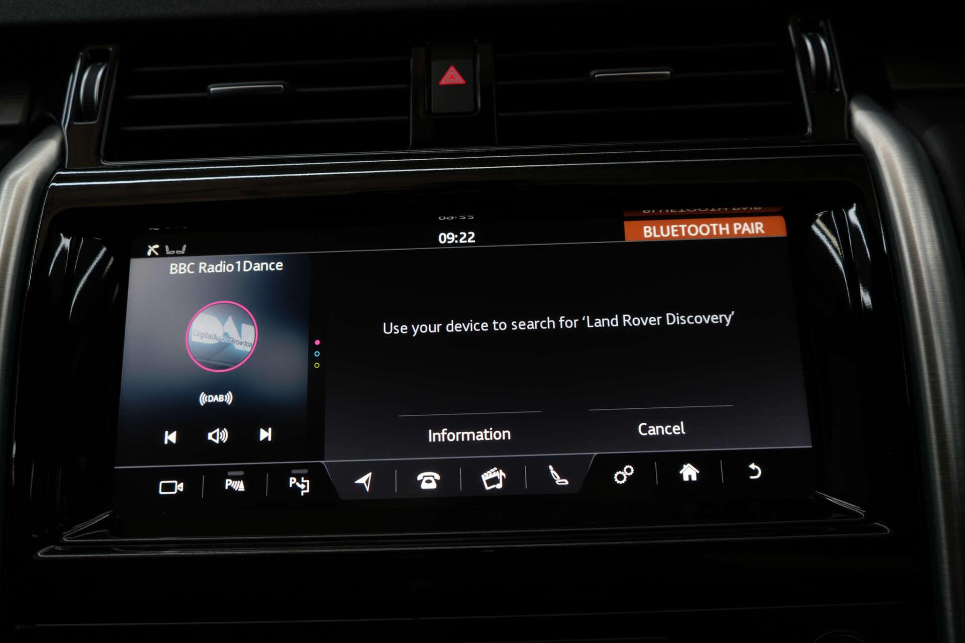 Land Rover Discovery view 37
