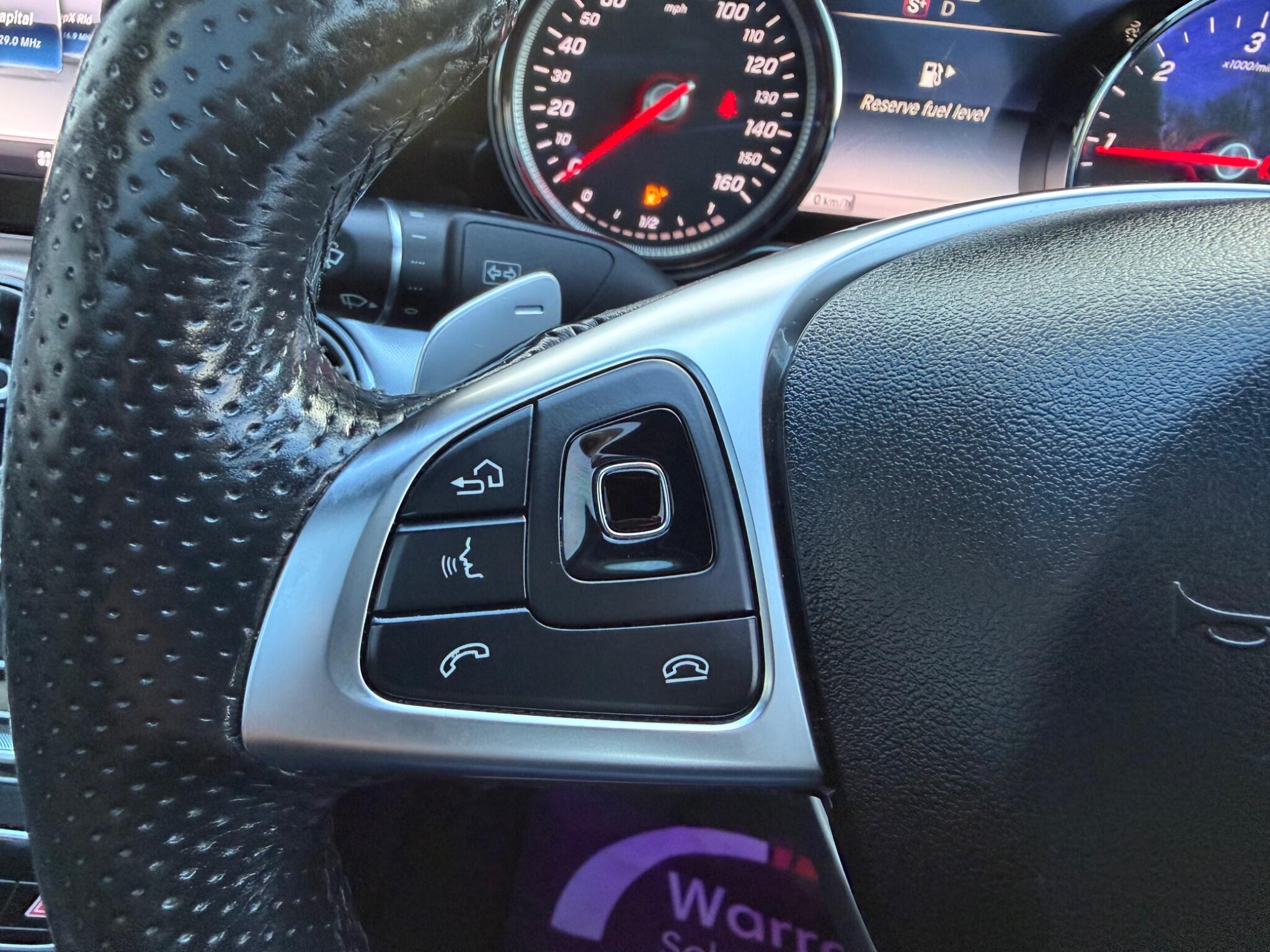Mercedes-Benz E Class view 26