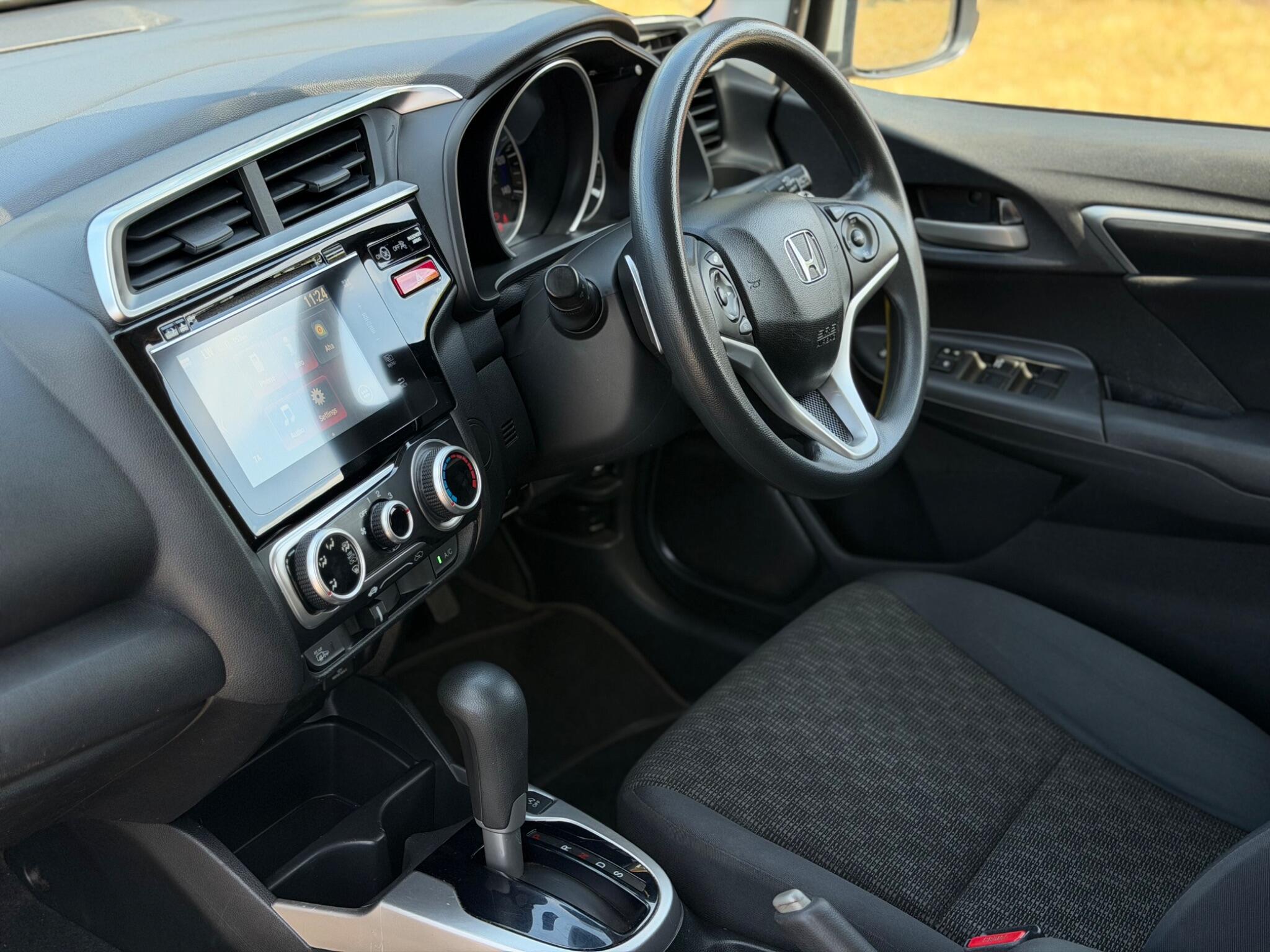 Honda Jazz view 11