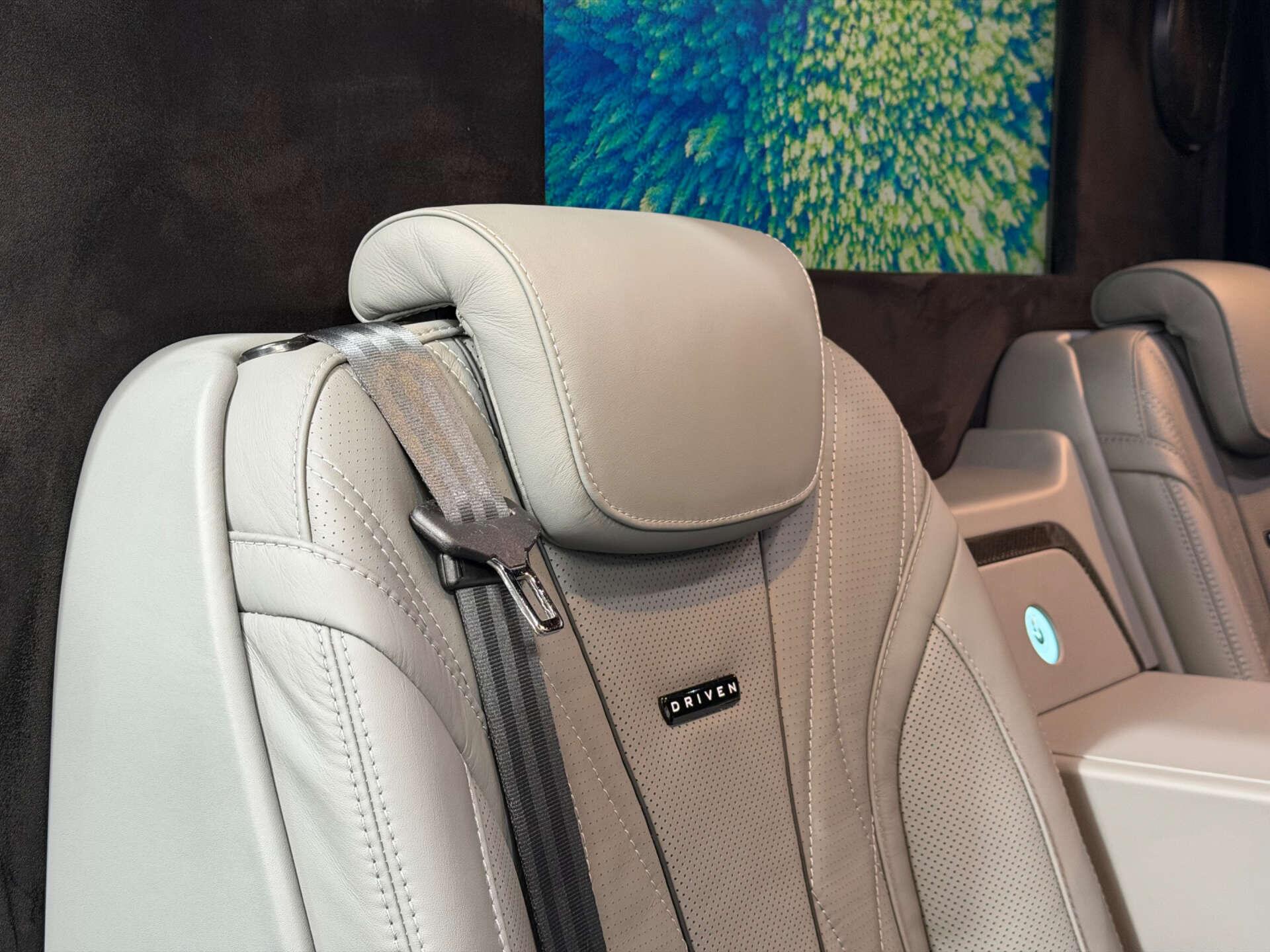 Mercedes-Benz V Class view 34