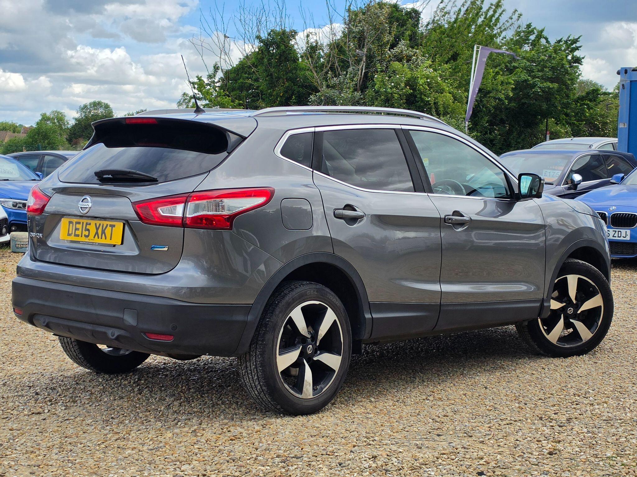 Nissan Qashqai view 3