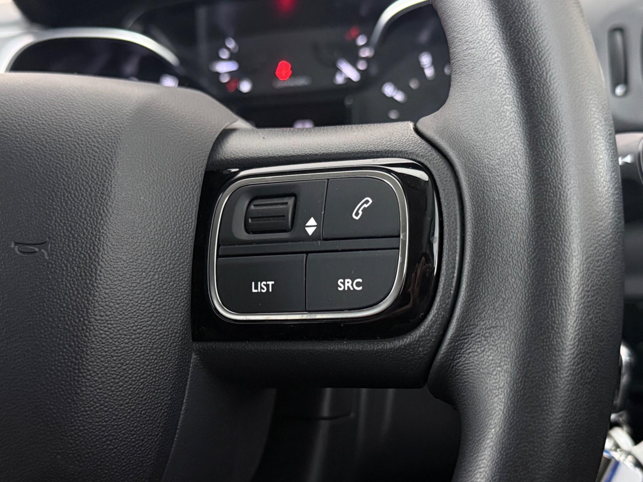 Citroen C3 view 12