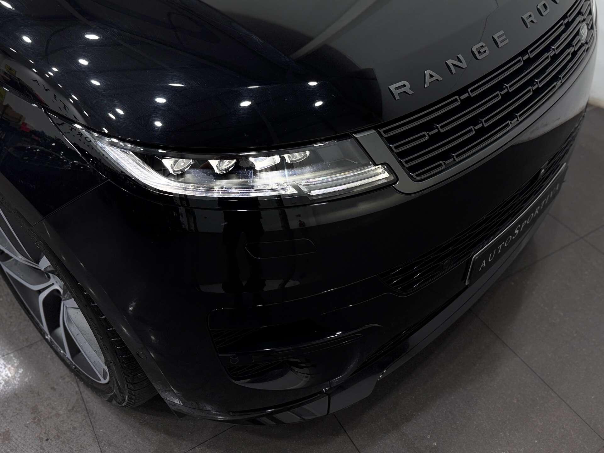 Land Rover Range Rover Sport view 27