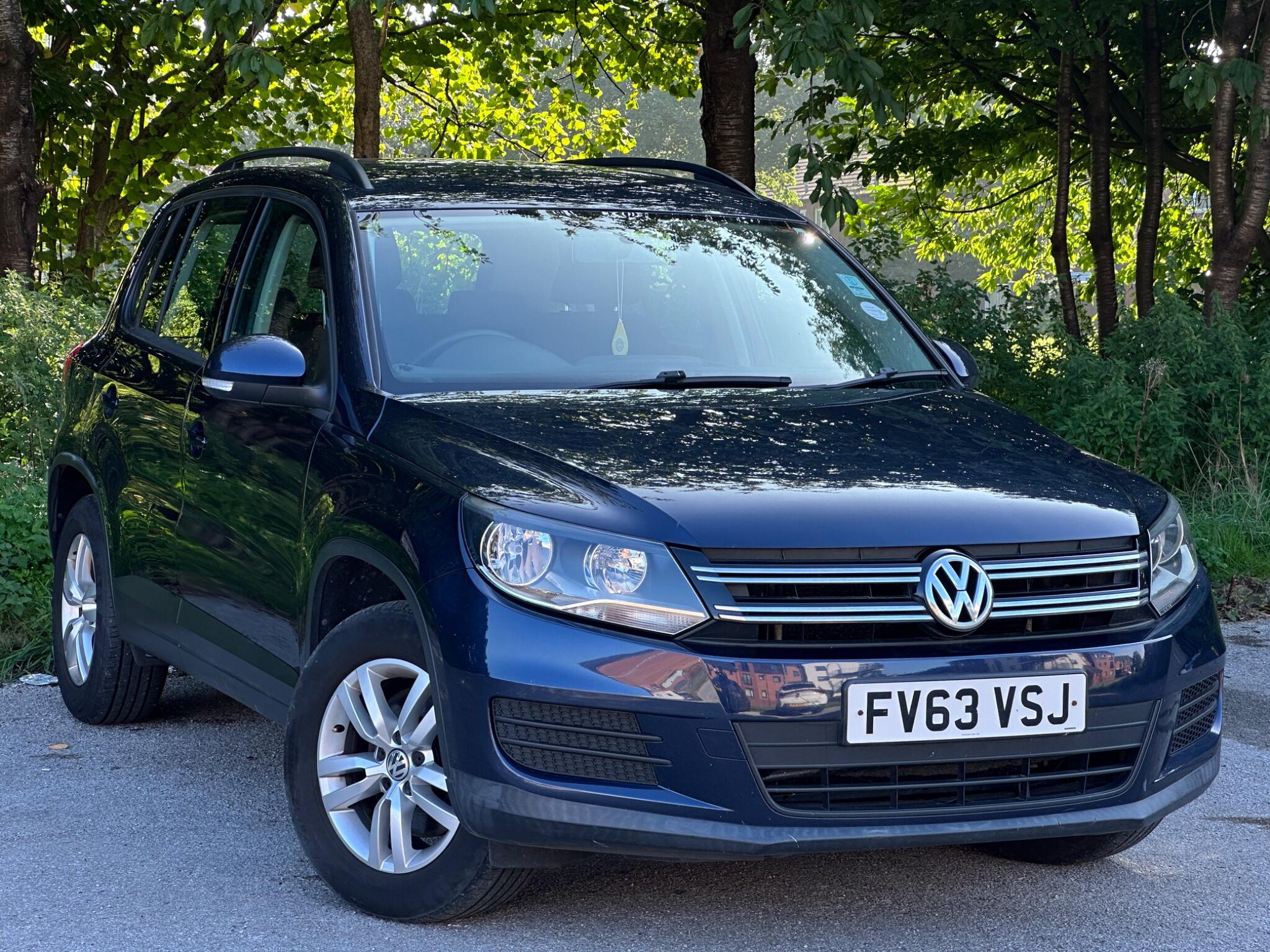 2013 Volkswagen Tiguan in Blue for sale