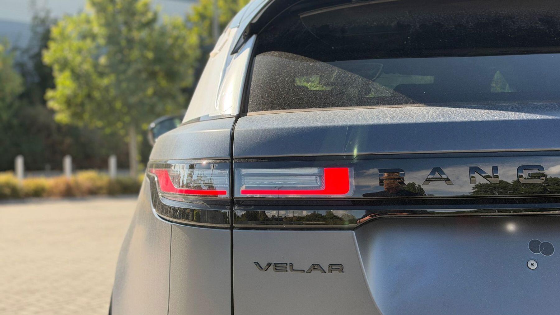 Land Rover Range Rover Velar view 25